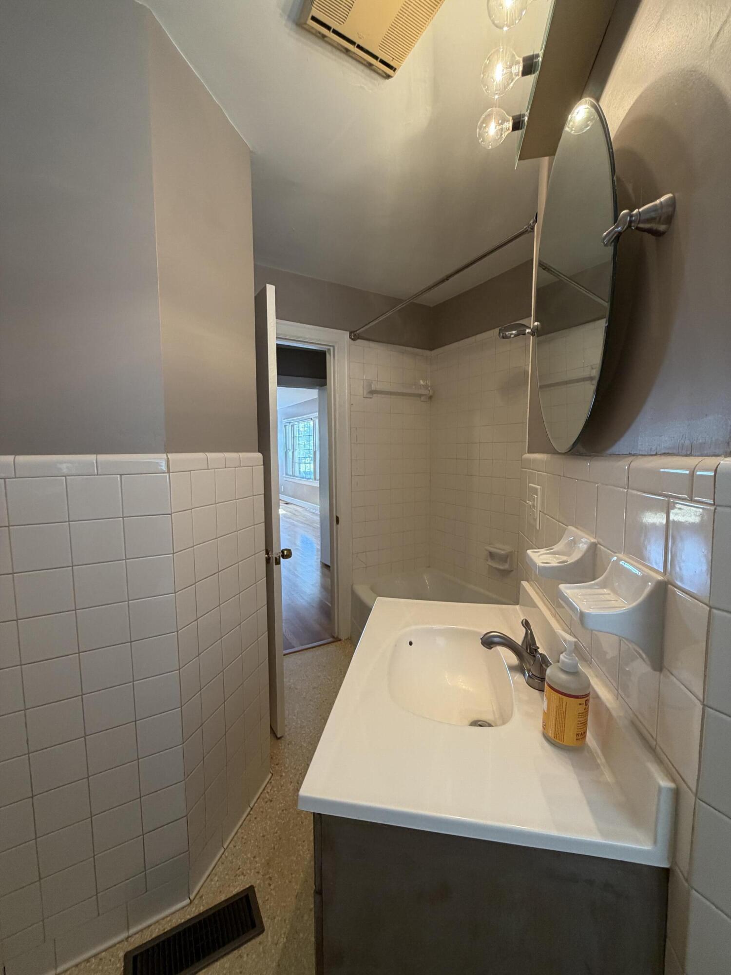 206 Cardinal Avenue Property Photo 9