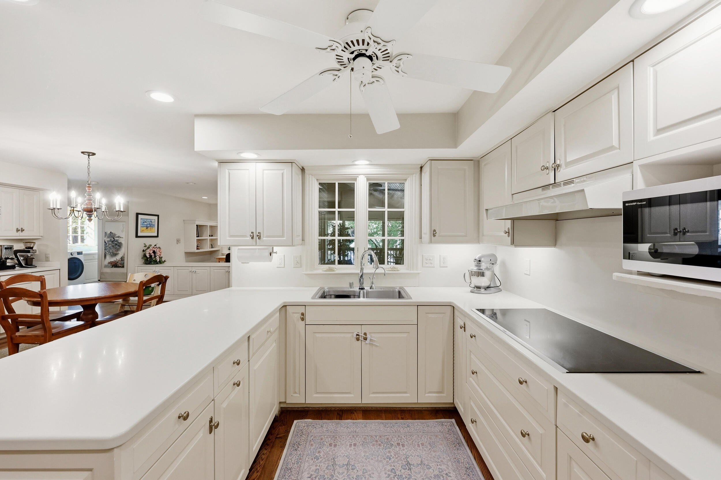609 Teakwood Drive Property Photo 16