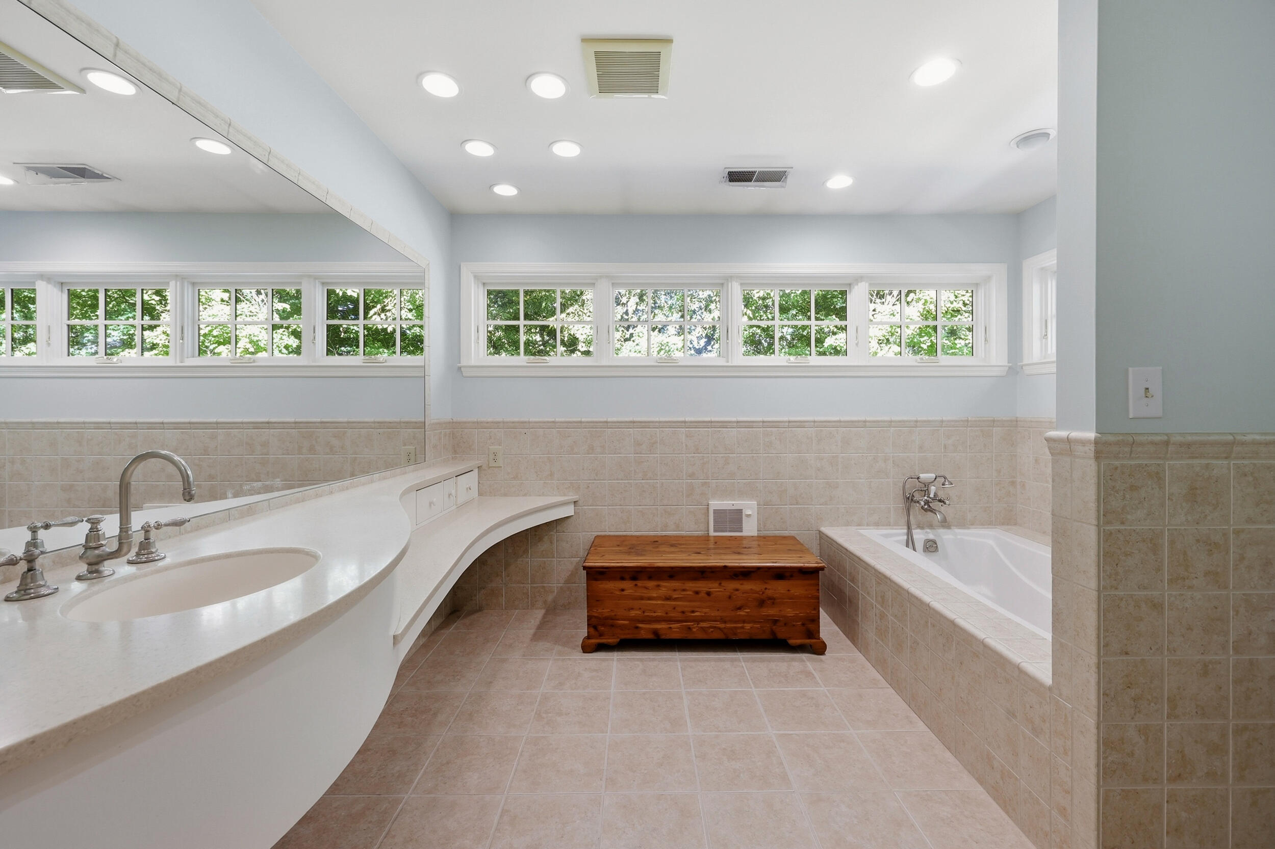 609 Teakwood Drive Property Photo 30