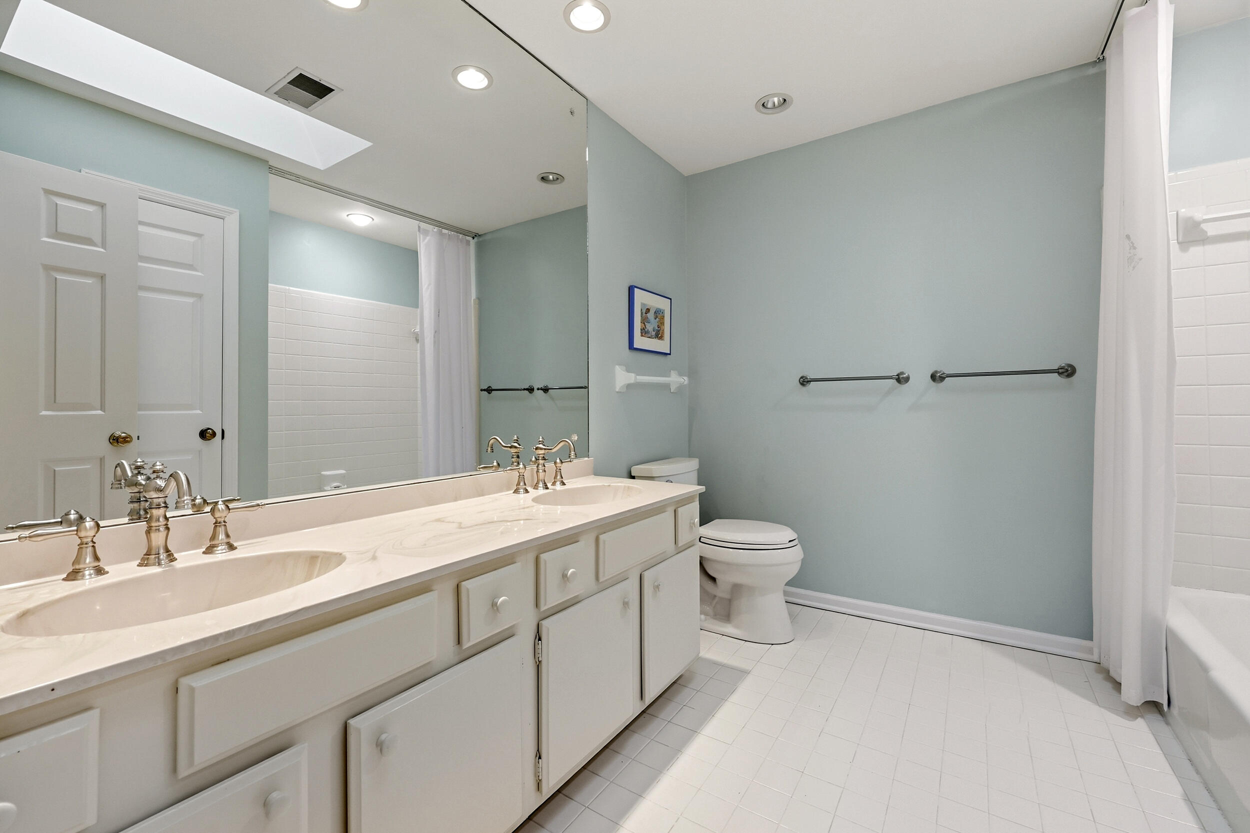 609 Teakwood Drive Property Photo 33