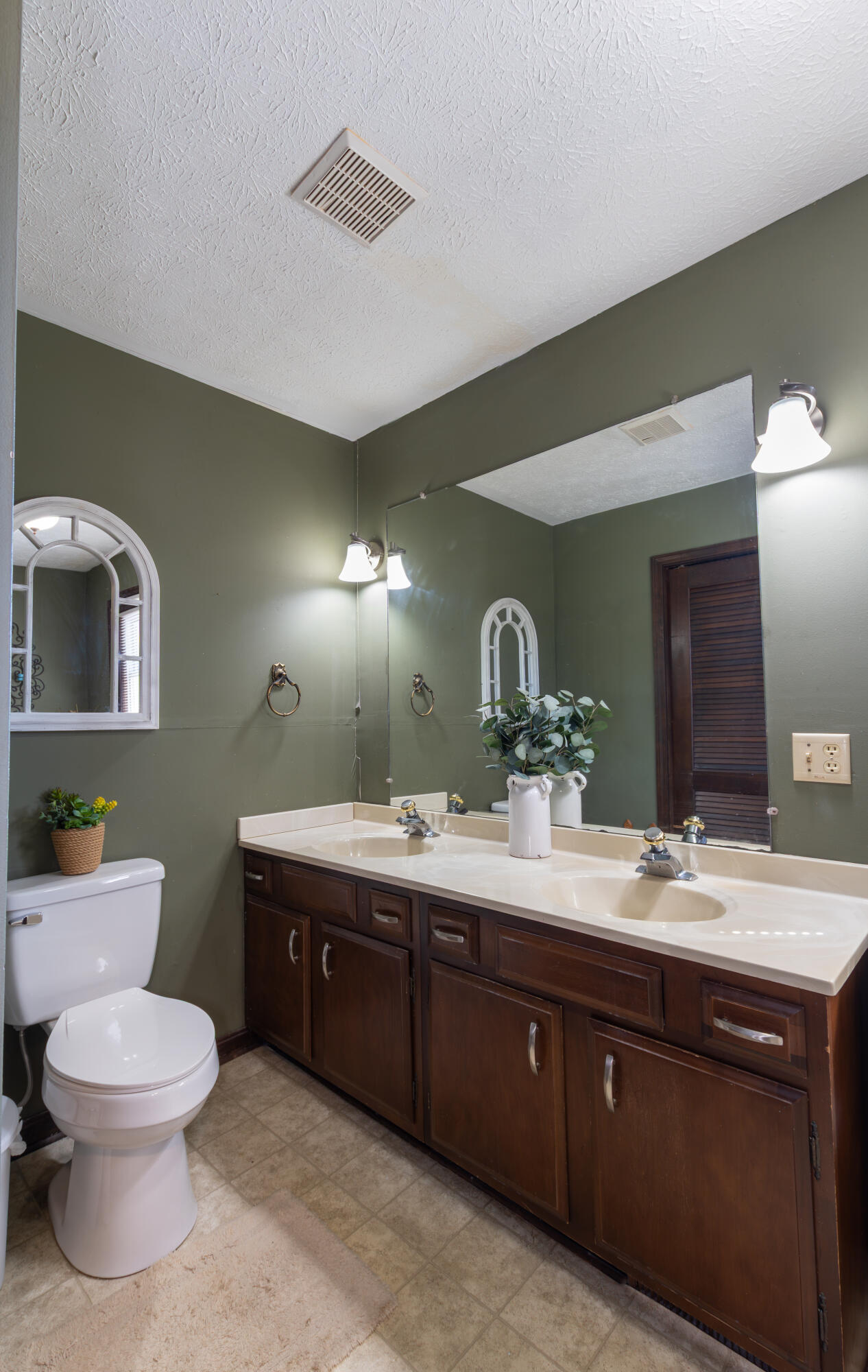 557 Trailridge Road Property Photo 21
