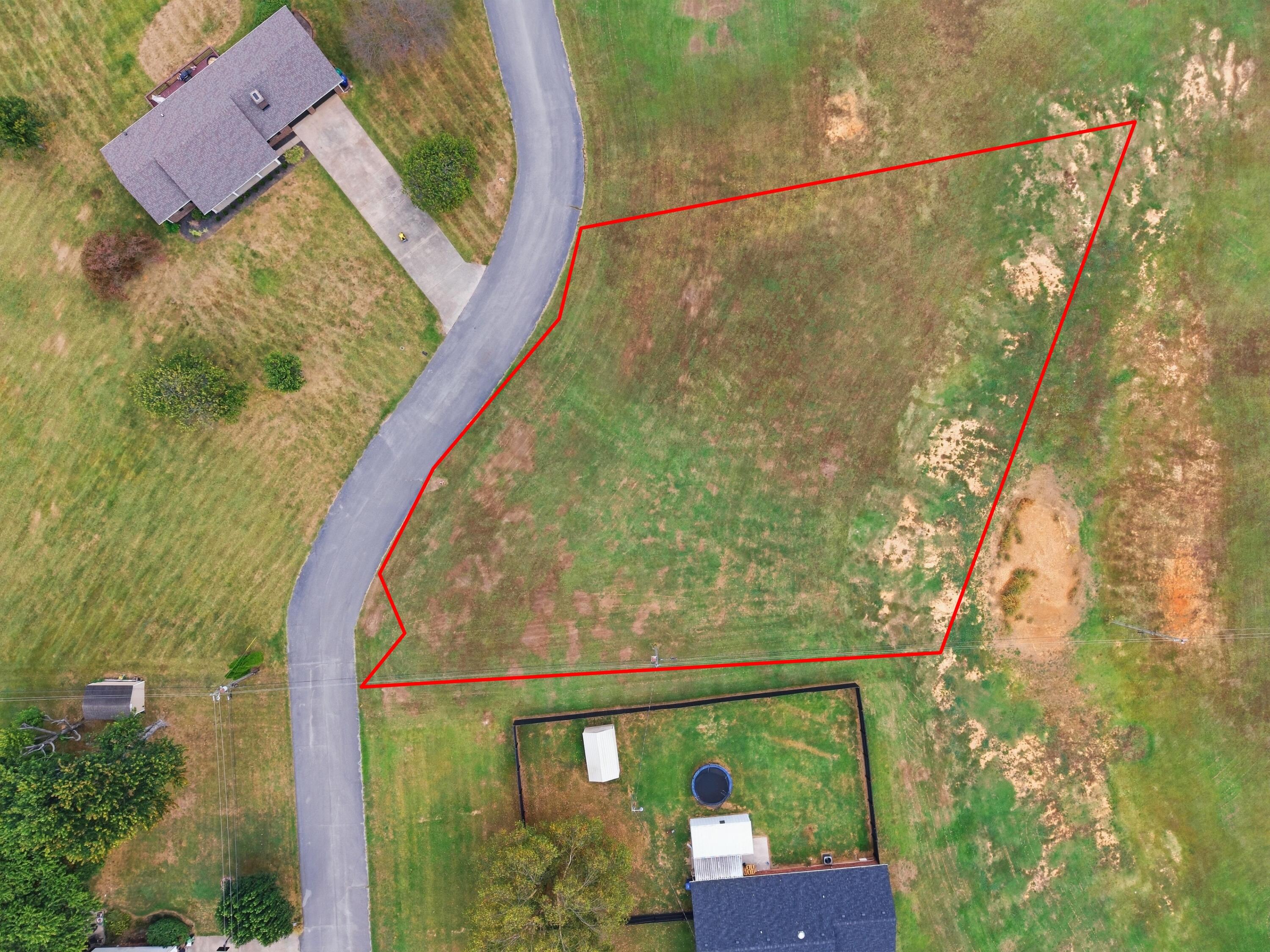 100 Keenland Drive Property Photo 2