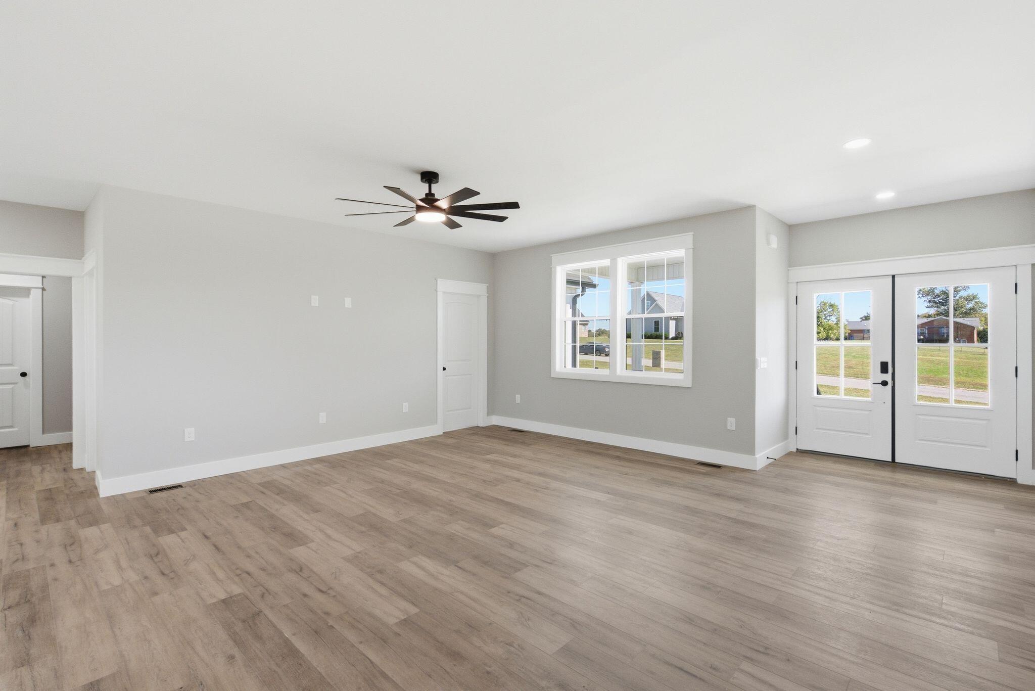 915 Wheatfield Road Property Photo 10
