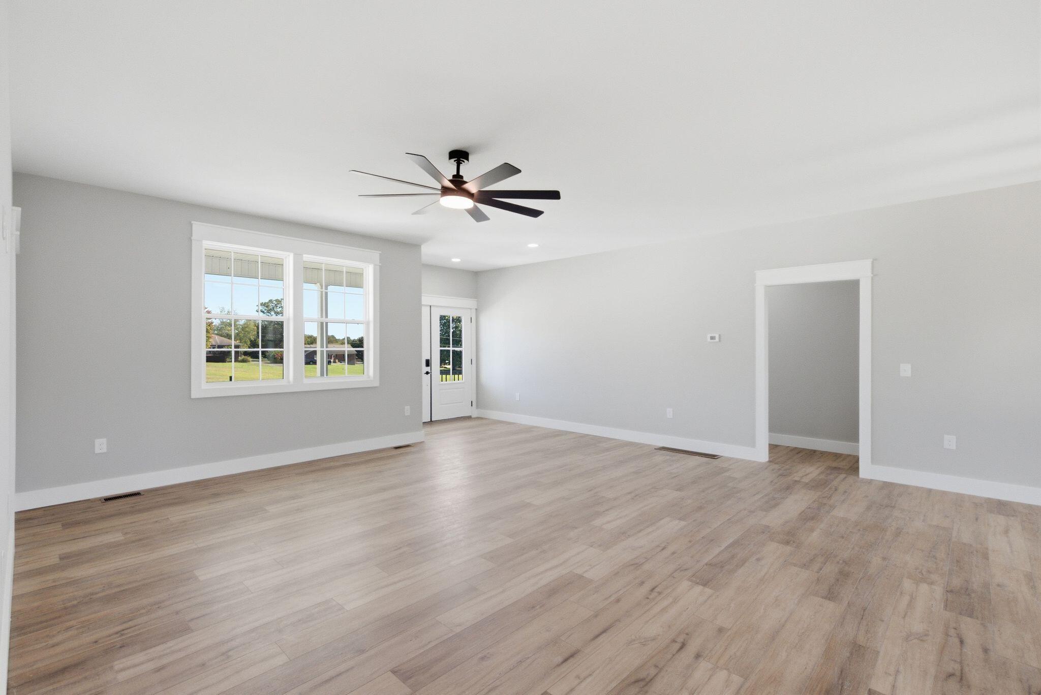 915 Wheatfield Road Property Photo 11
