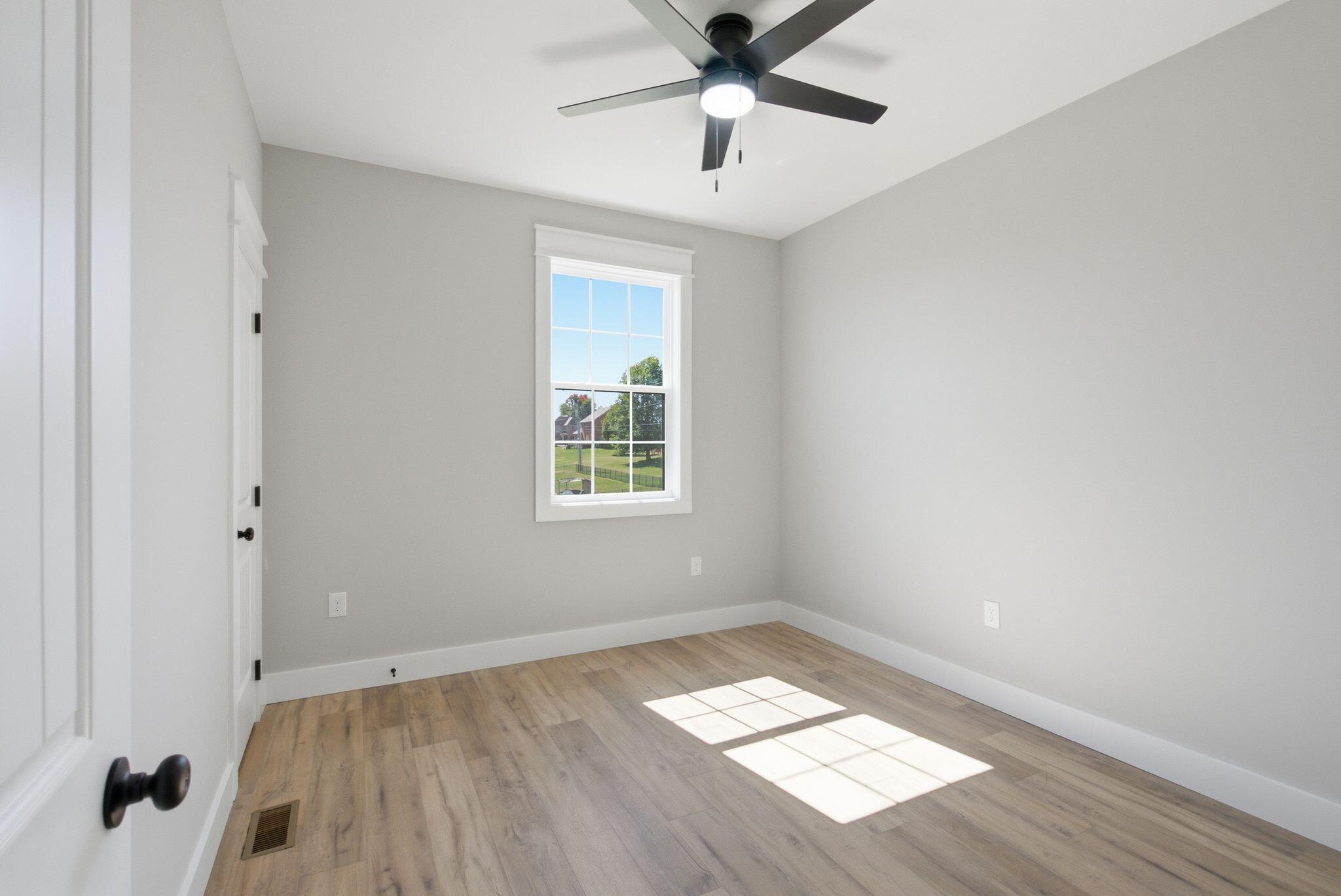 915 Wheatfield Road Property Photo 14