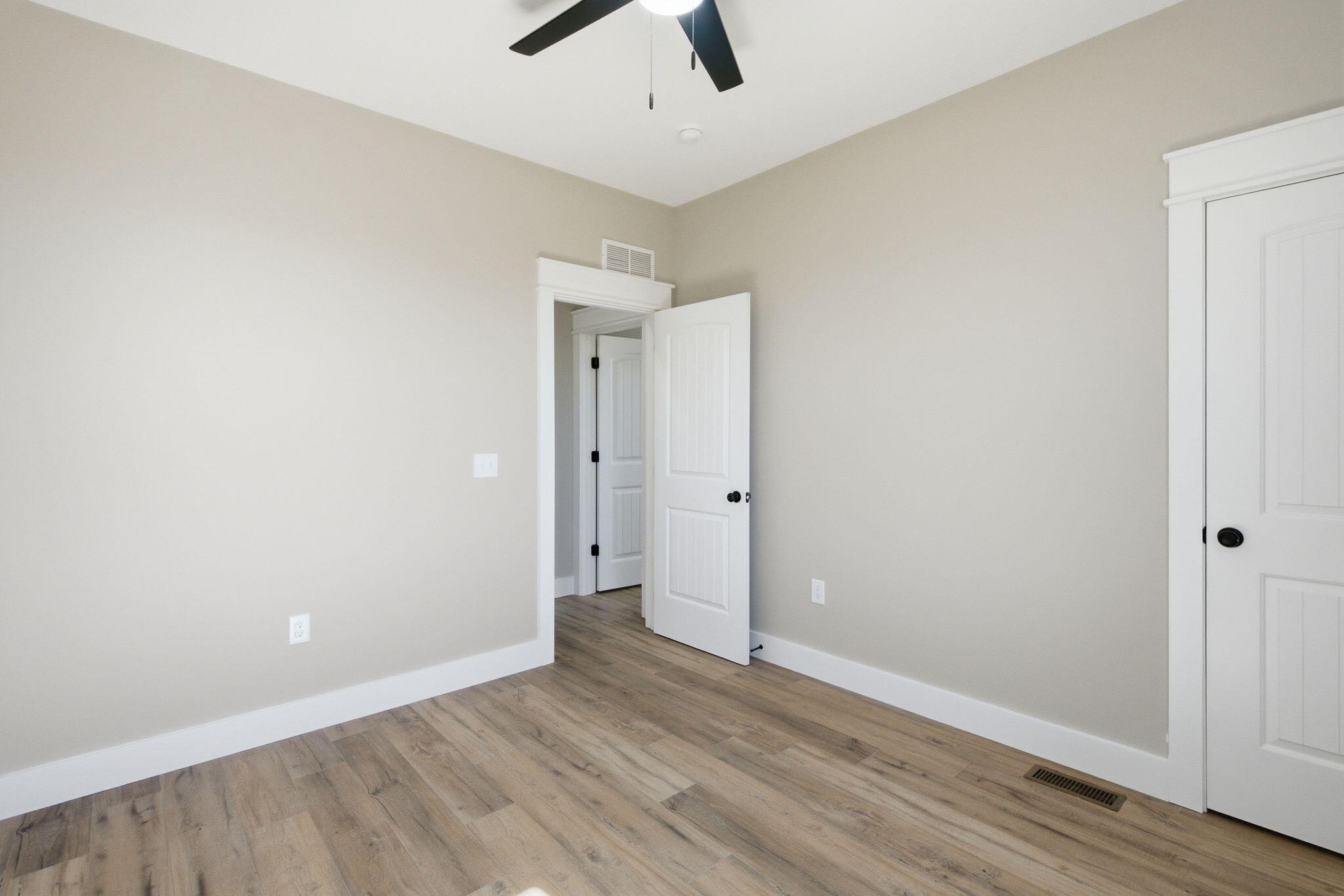 915 Wheatfield Road Property Photo 15