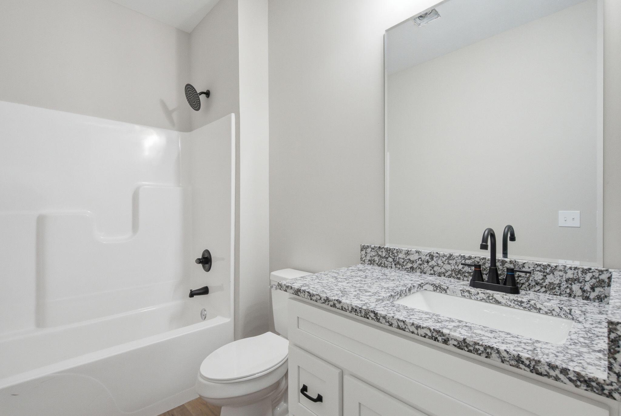 915 Wheatfield Road Property Photo 18