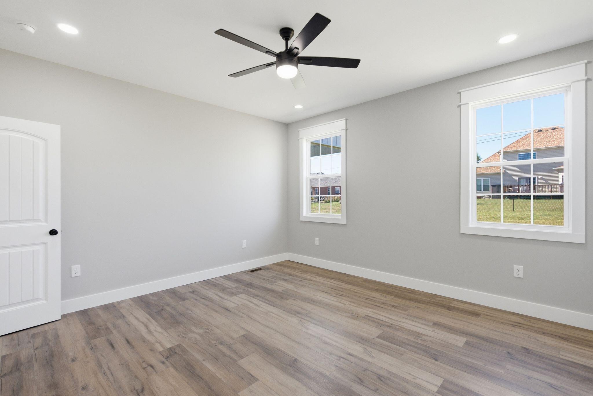 915 Wheatfield Road Property Photo 32