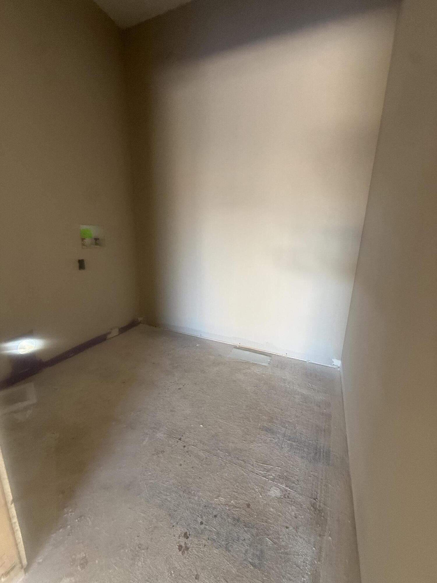 129 Wyatt Court Property Photo 6
