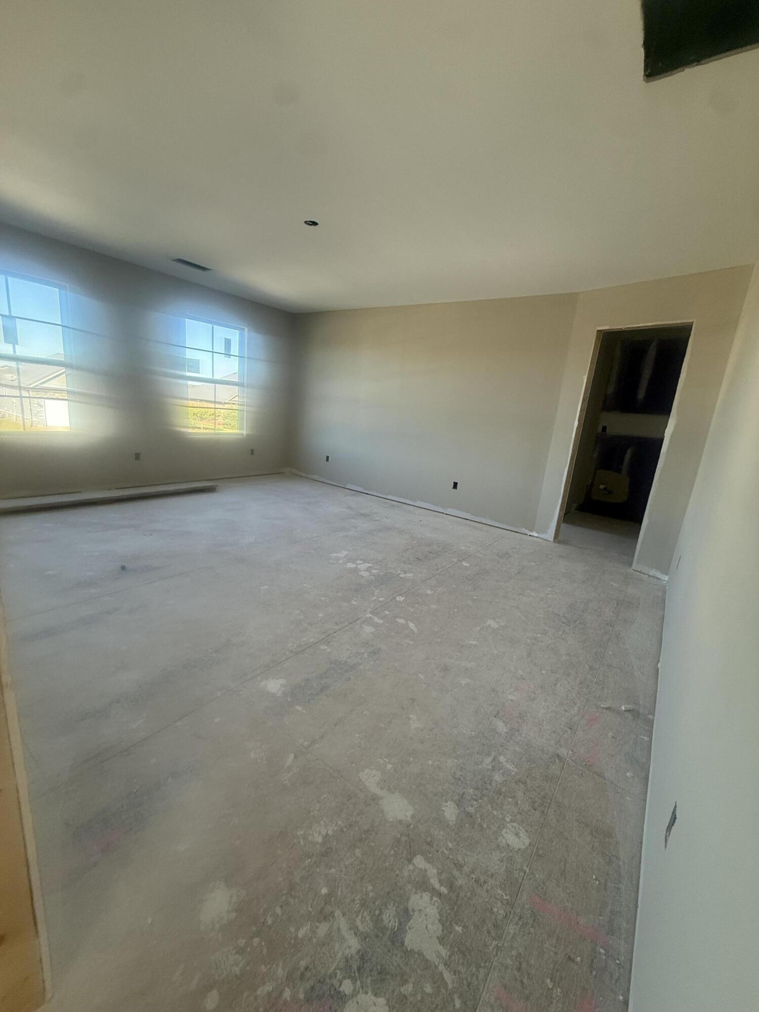 129 Wyatt Court Property Photo 10