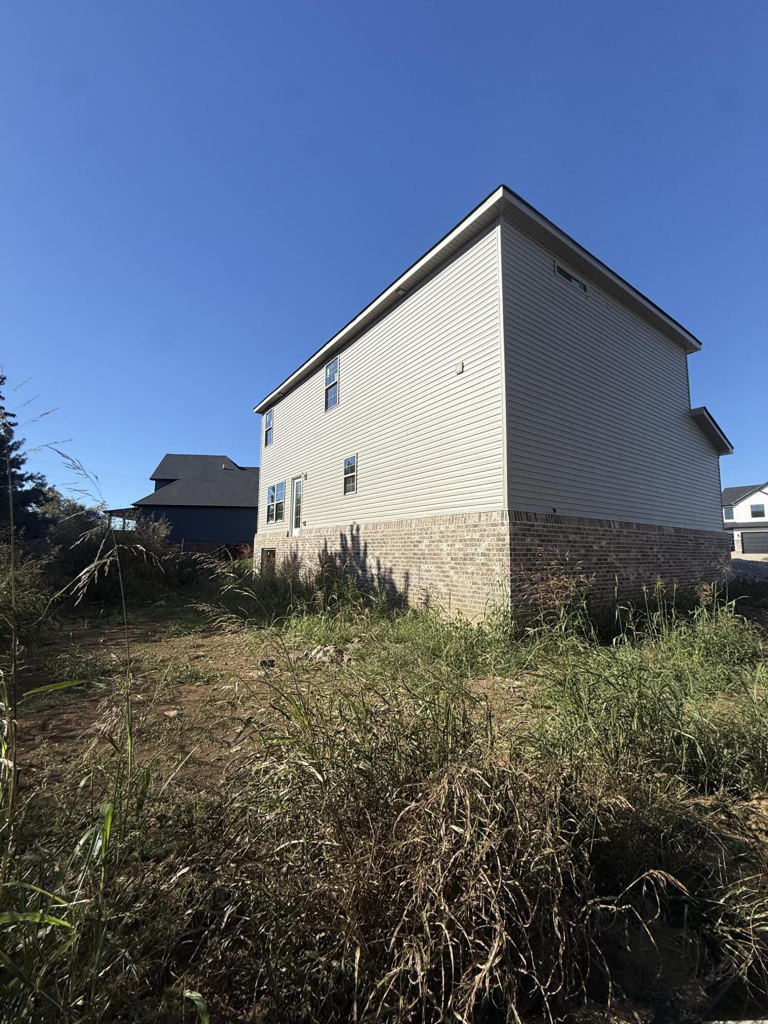 129 Wyatt Court Property Photo 16