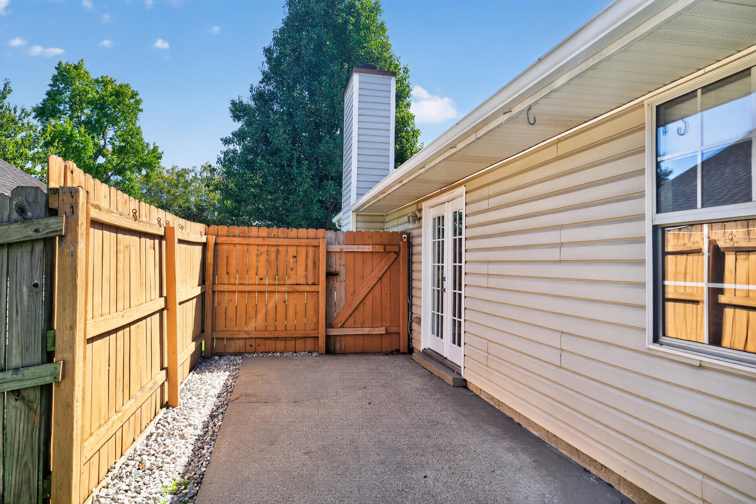 3509 Branchwood Place Property Photo 5