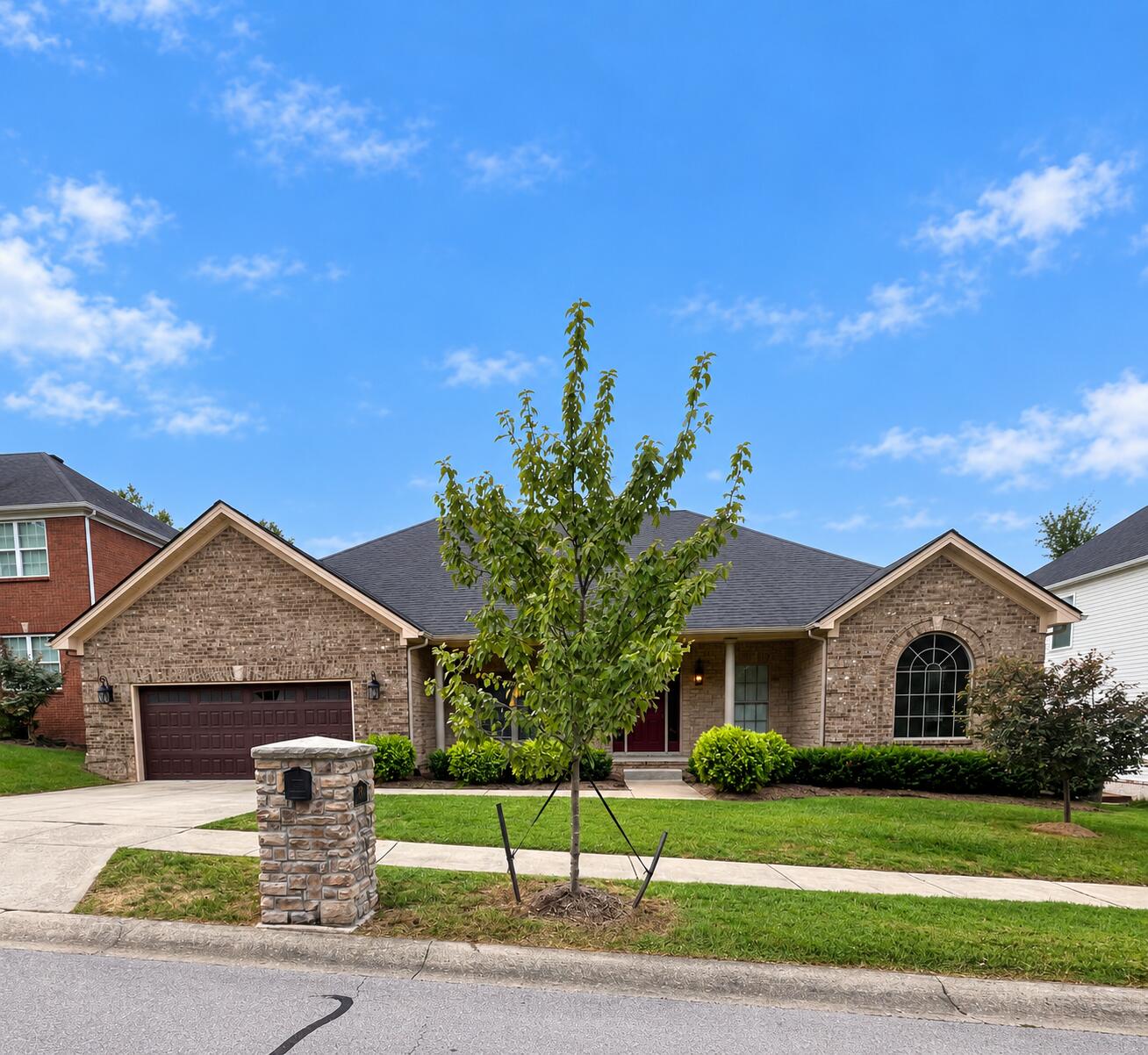 2148 Palomar Trace Drive Property Photo 1