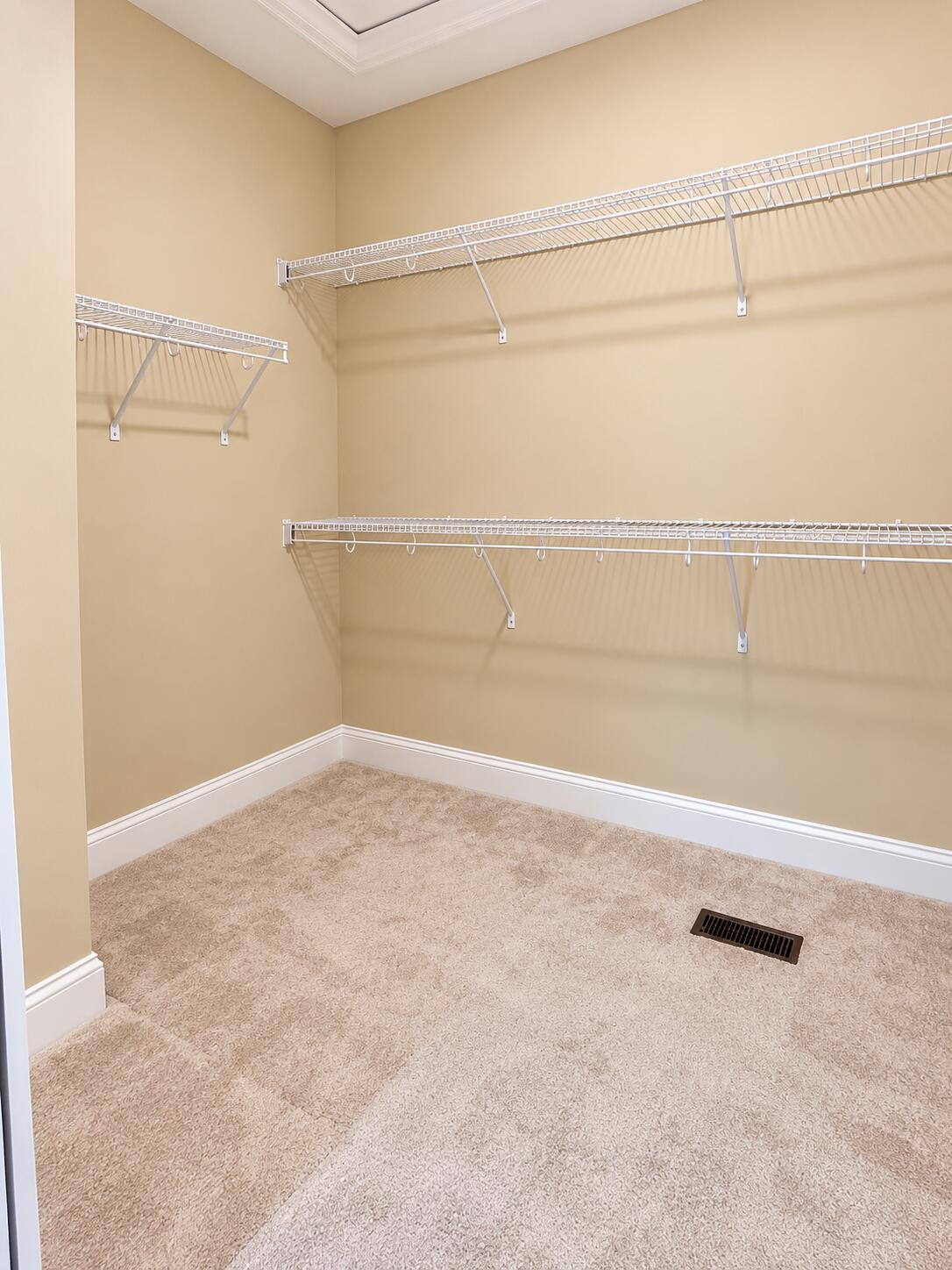 2148 Palomar Trace Drive Property Photo 12