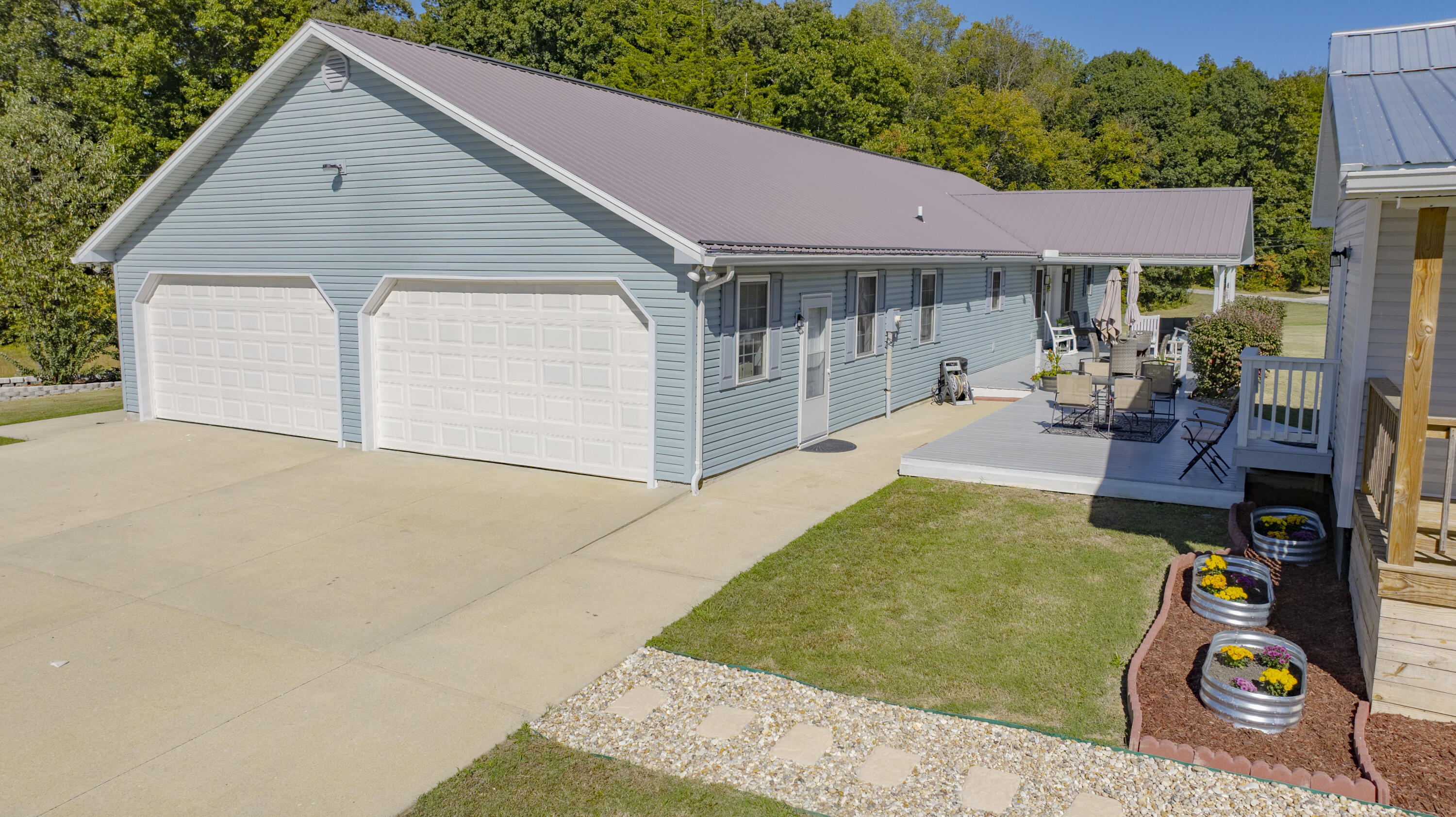 541 Fall Circle Property Photo 15