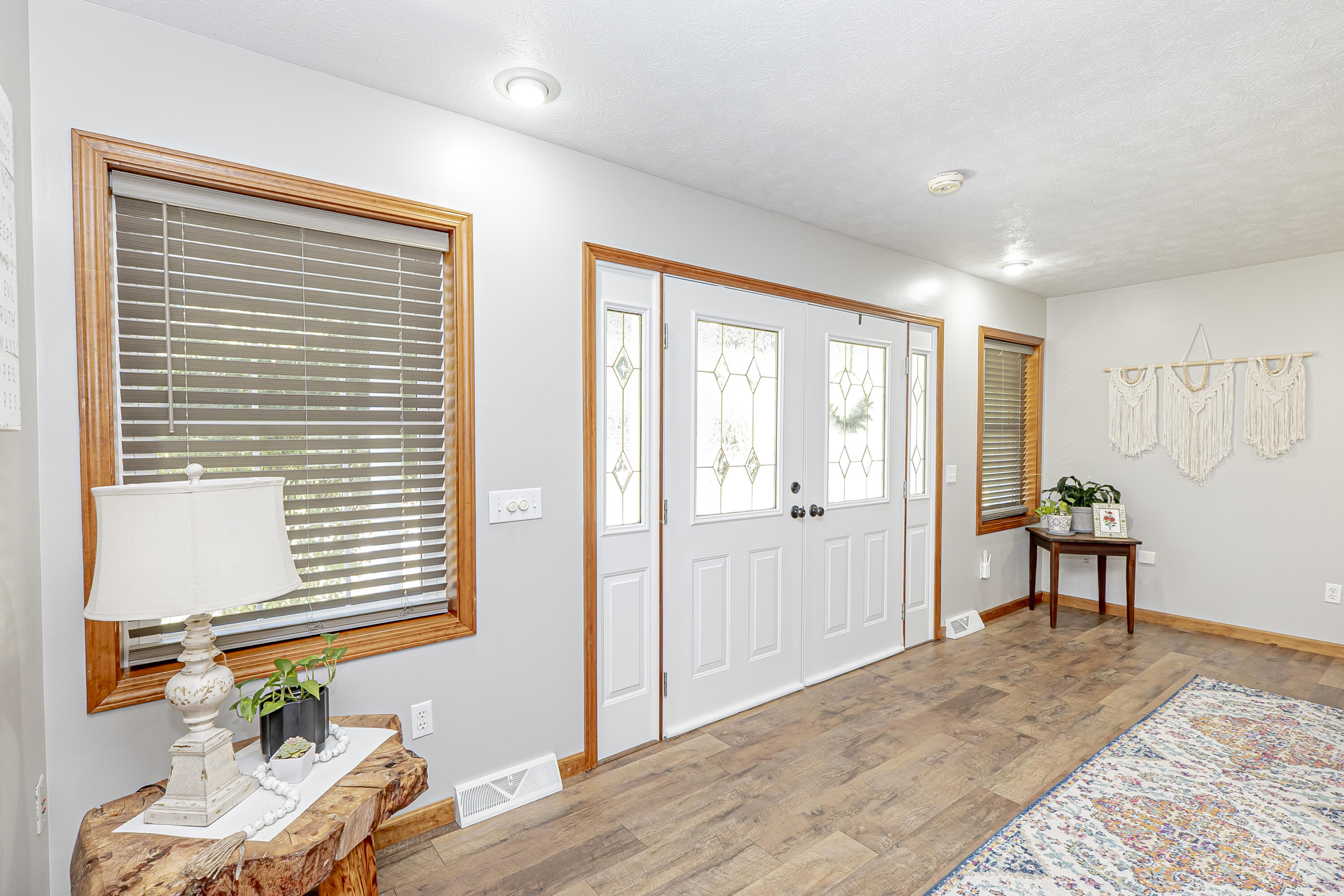 541 Fall Circle Property Photo 18