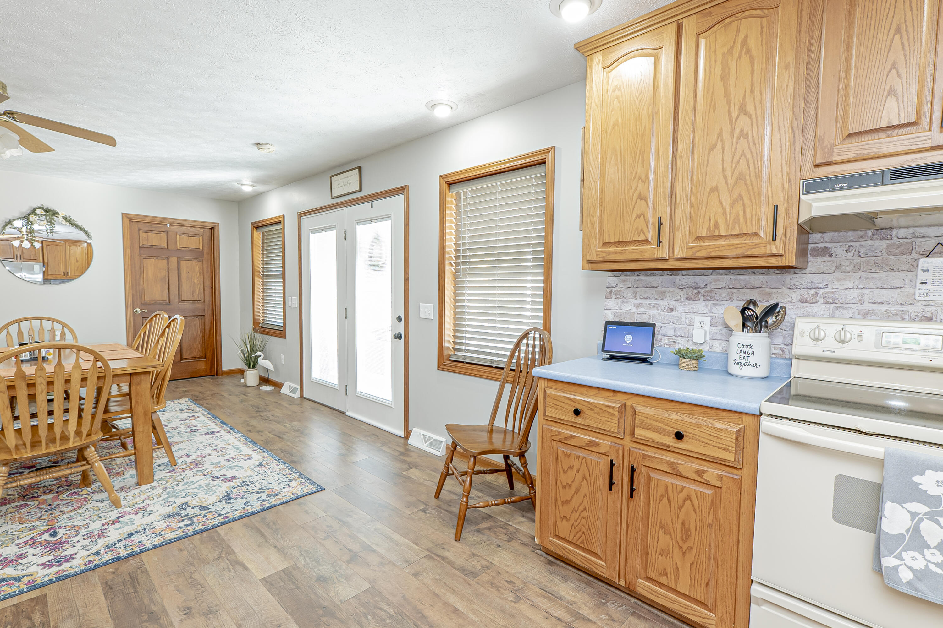 541 Fall Circle Property Photo 30
