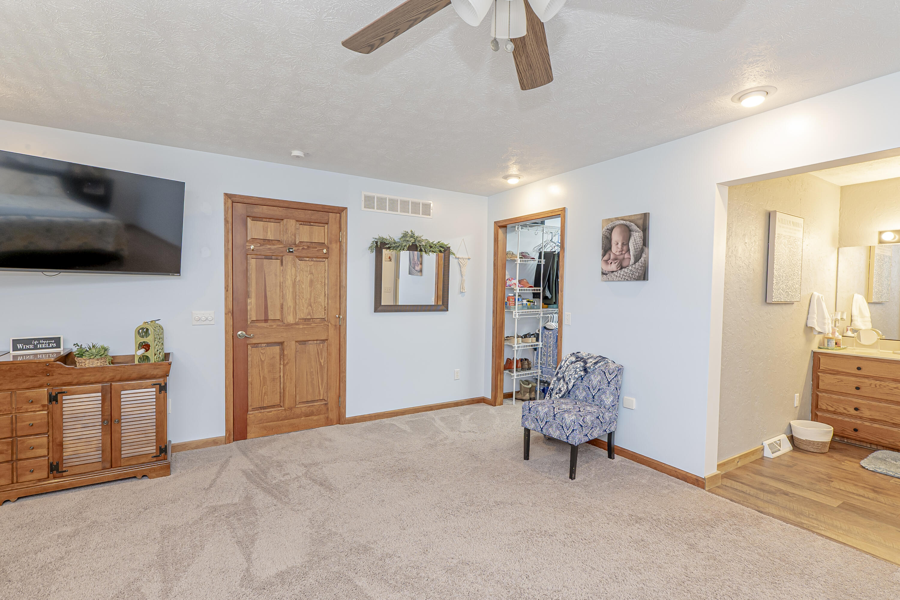 541 Fall Circle Property Photo 46