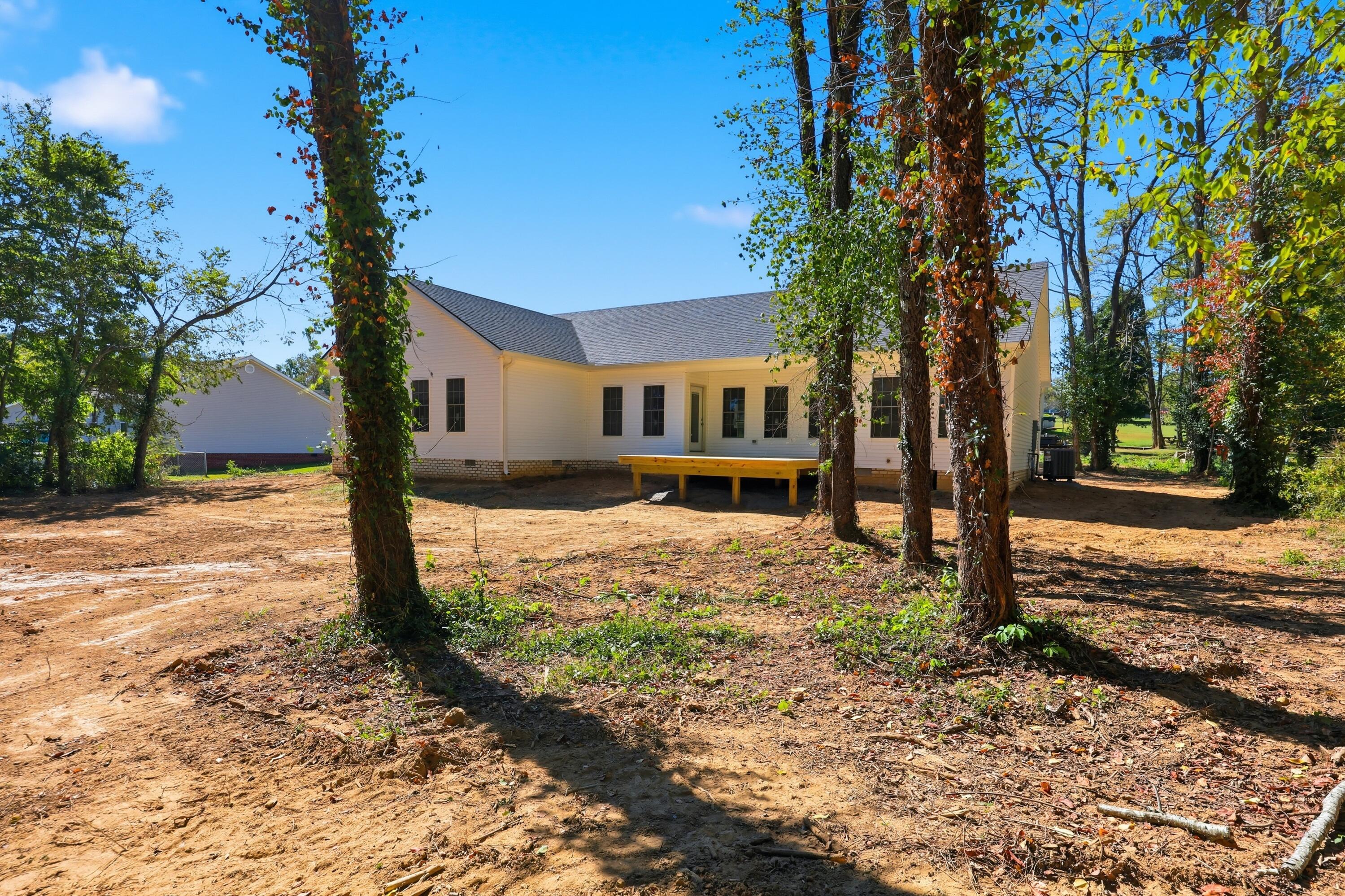 261 Elm Loop Property Photo 54