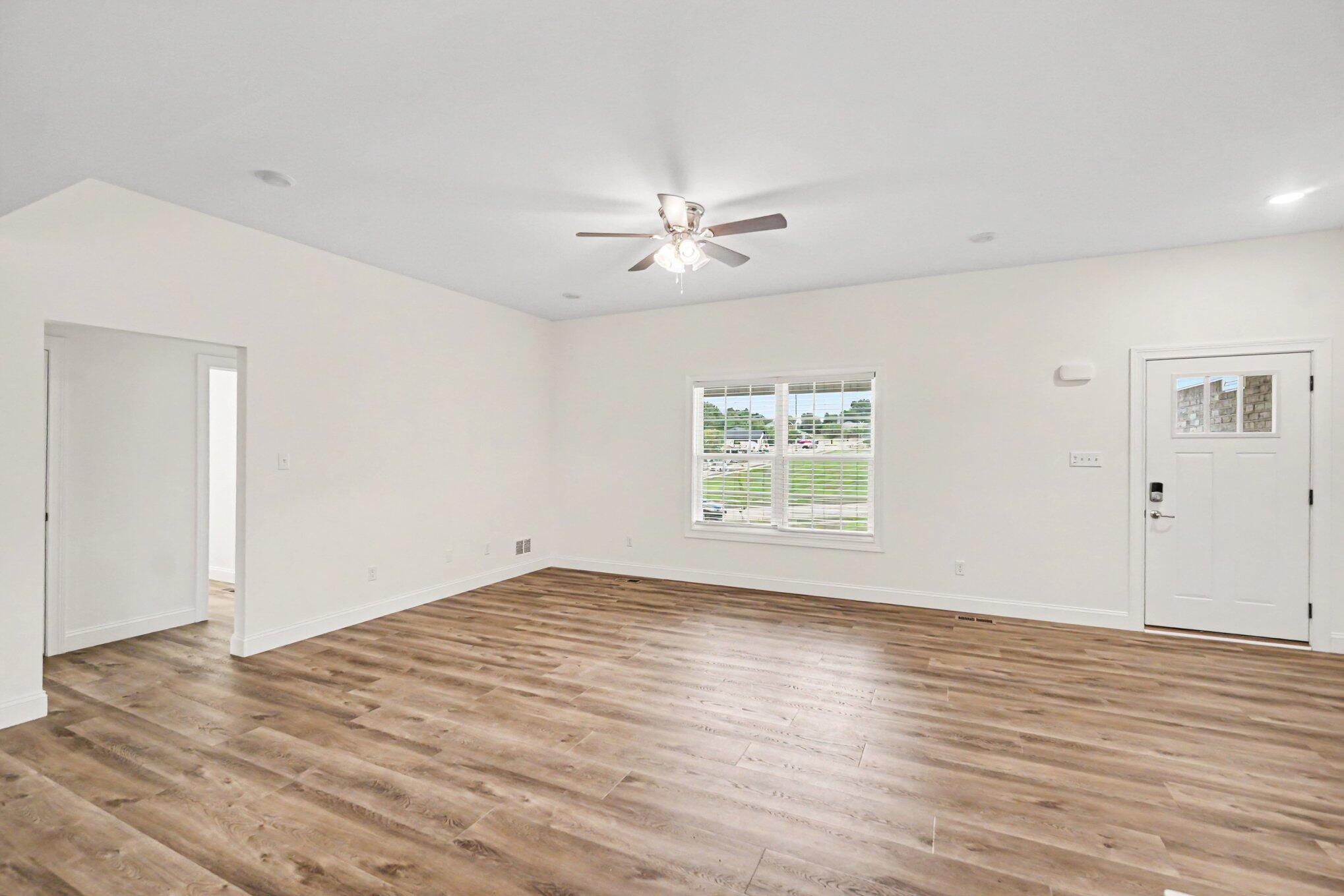 169 Central Park Avenue Property Photo 7