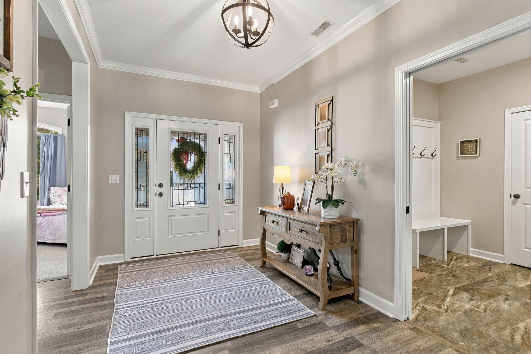 155 Fallow Circle Property Photo 4