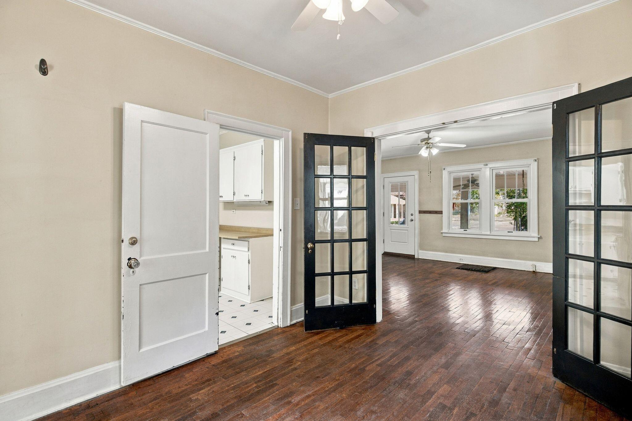 431 Kentucky Court Property Photo 11