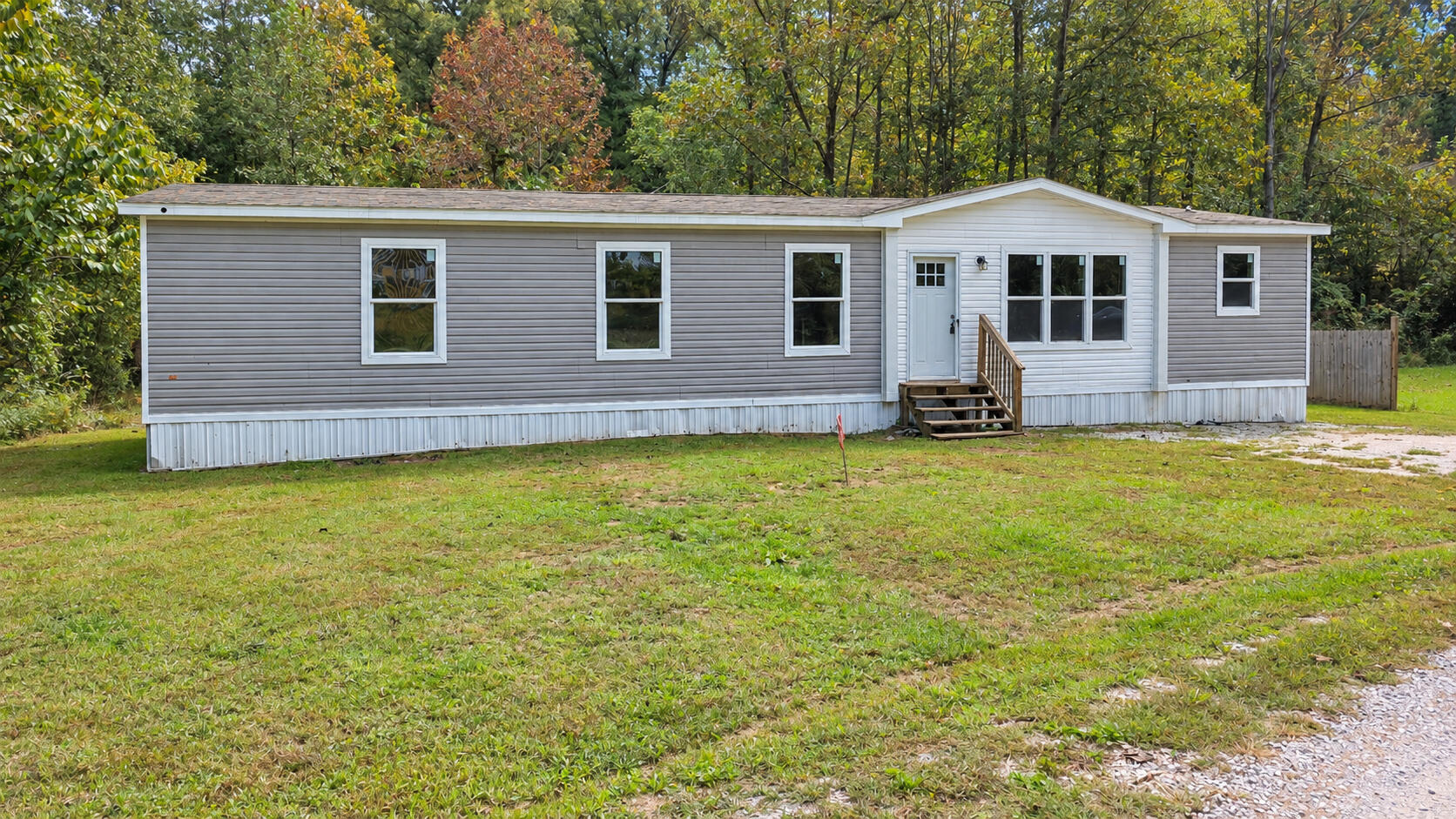 301 Jim Black Hollow Road Property Photo 2