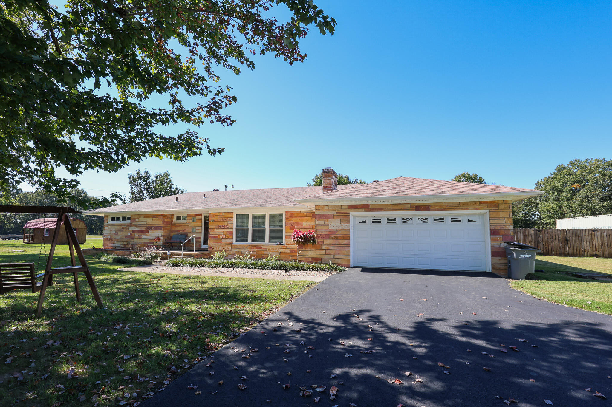 2145 Husband Road Property Photo 2