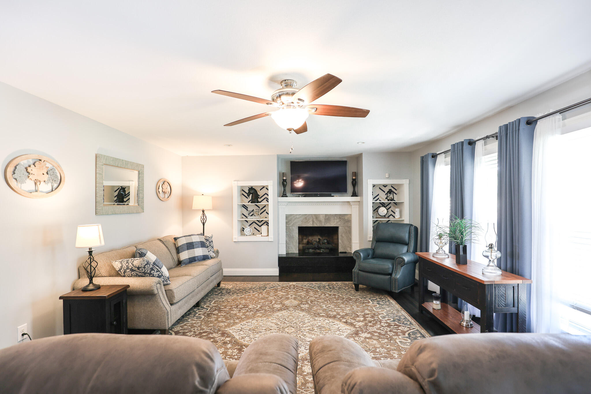 2145 Husband Road Property Photo 12