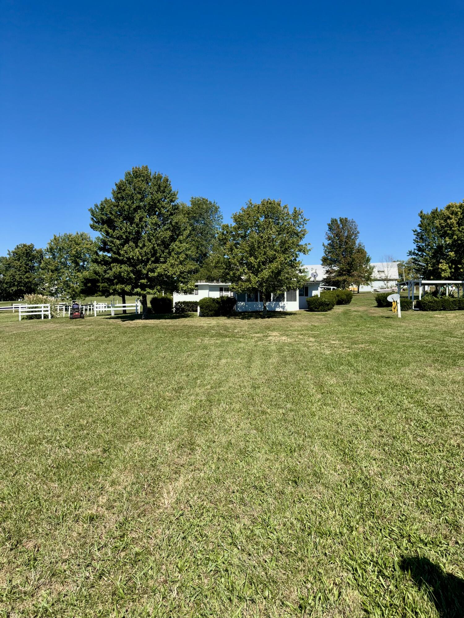 221 Hughley Lane Property Photo 8