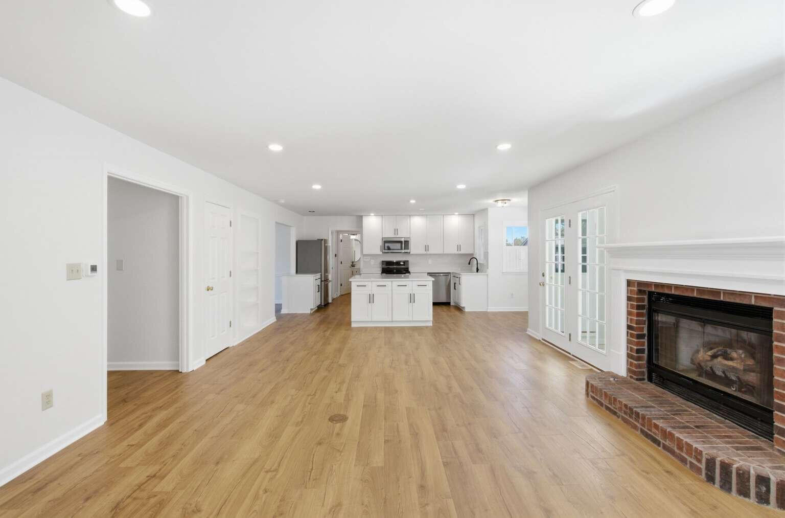 115 S Hill Road Property Photo 3