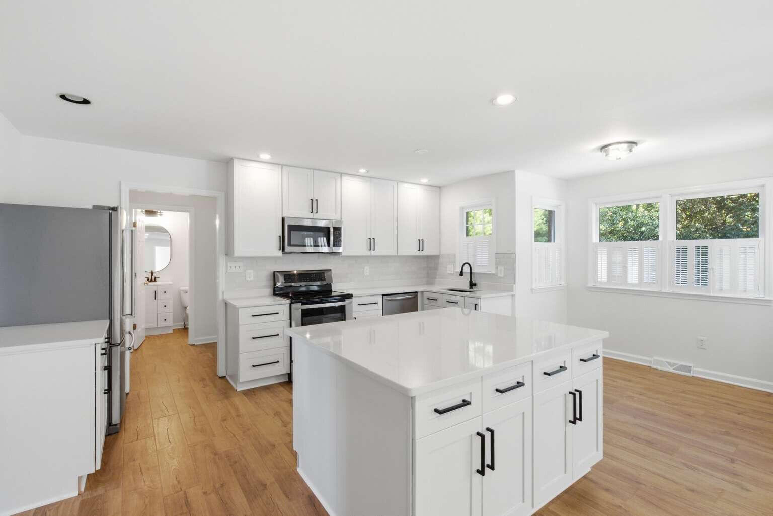 115 S Hill Road Property Photo 4