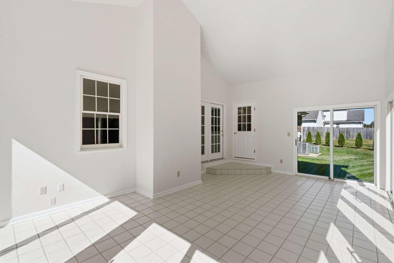 115 S Hill Road Property Photo 11