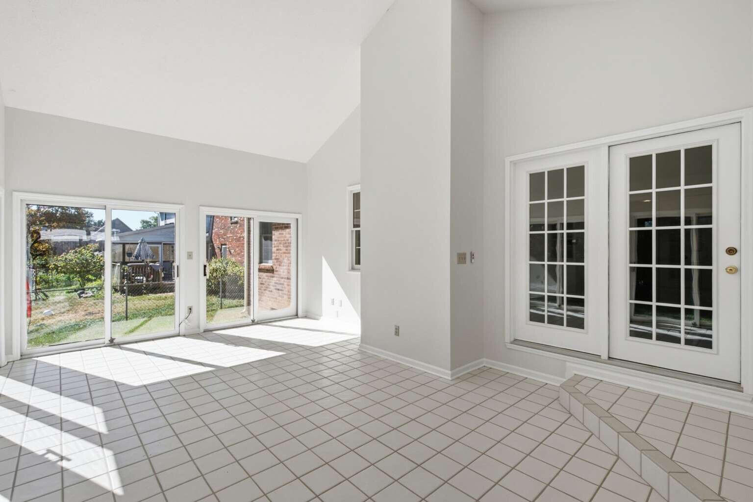 115 S Hill Road Property Photo 12
