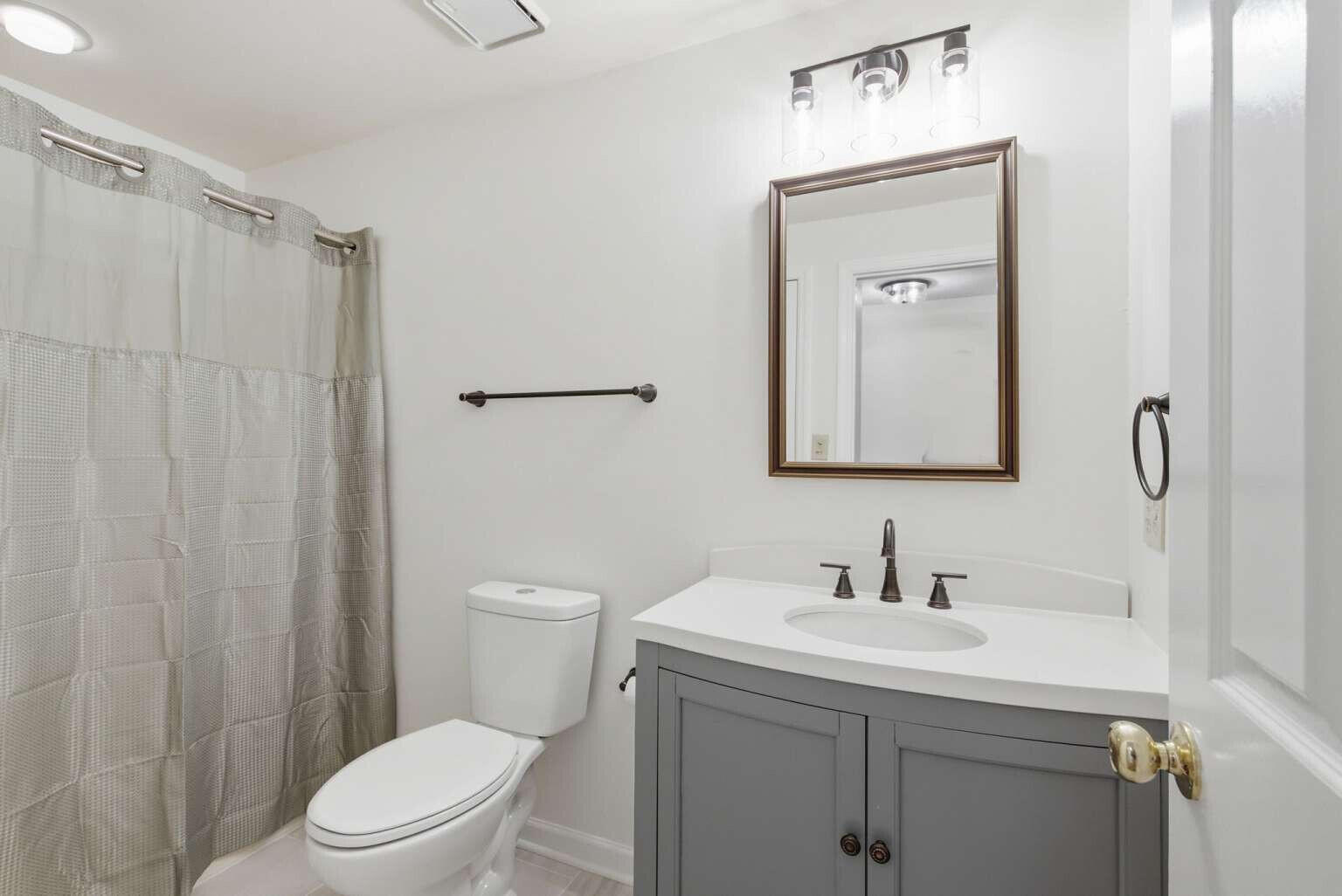 115 S Hill Road Property Photo 16