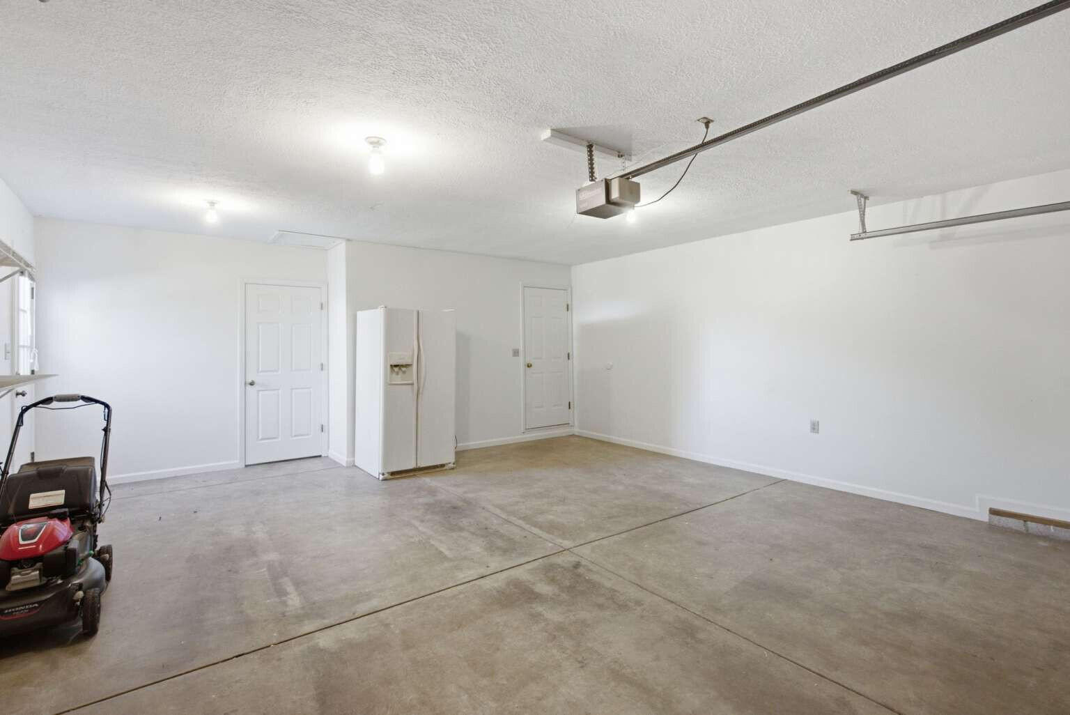 115 S Hill Road Property Photo 41