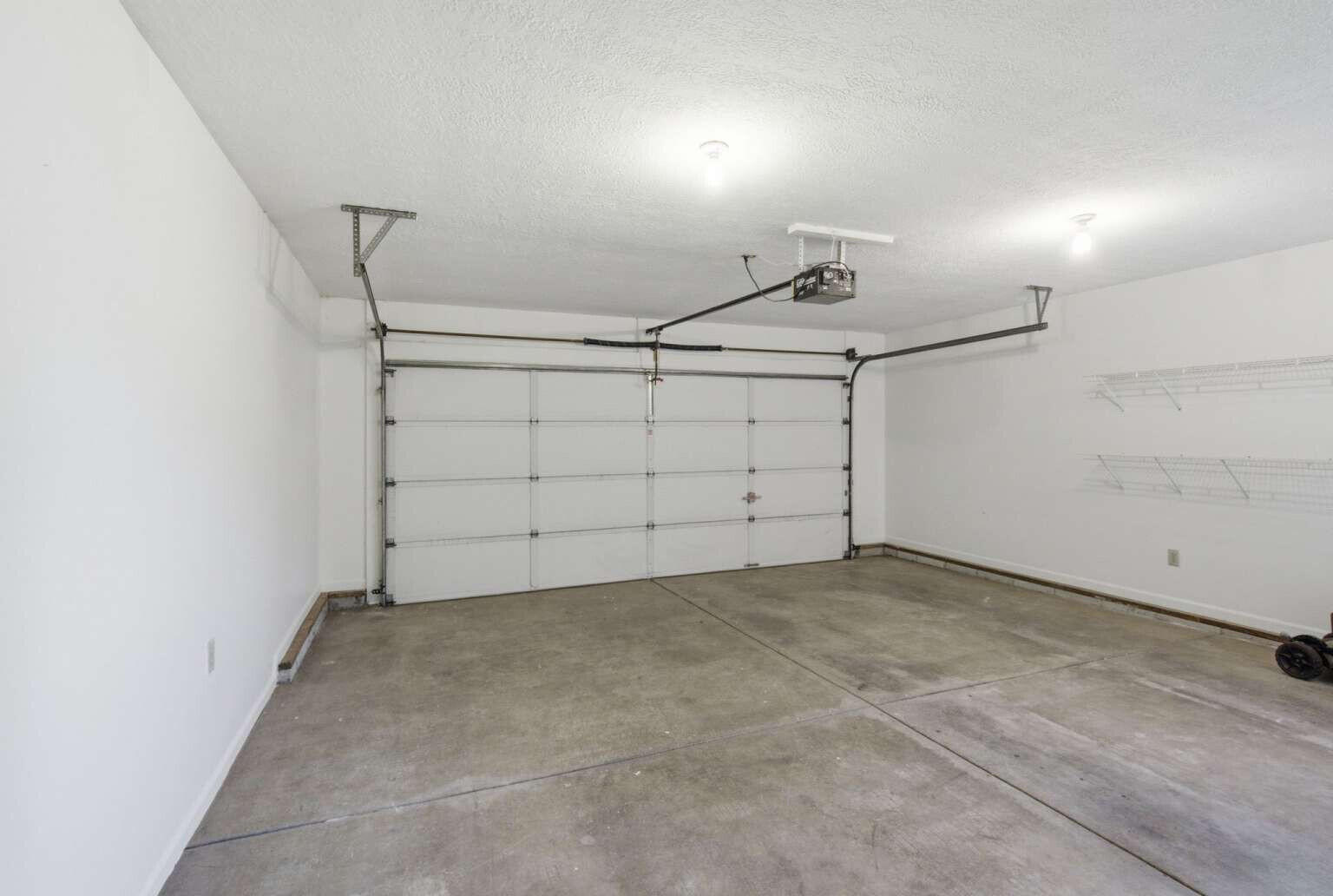 115 S Hill Road Property Photo 42