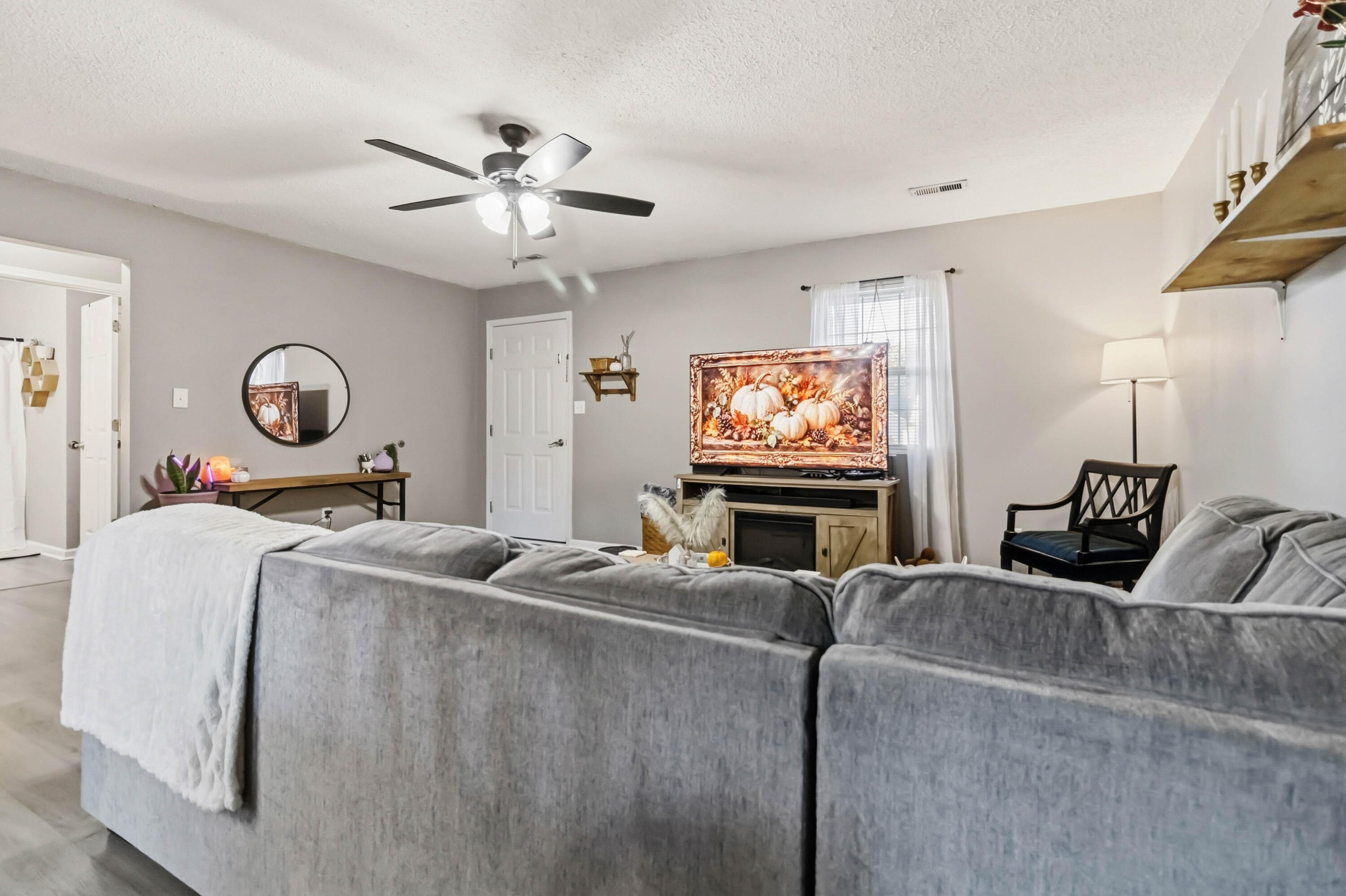 127 Woodland Trail Property Photo 4