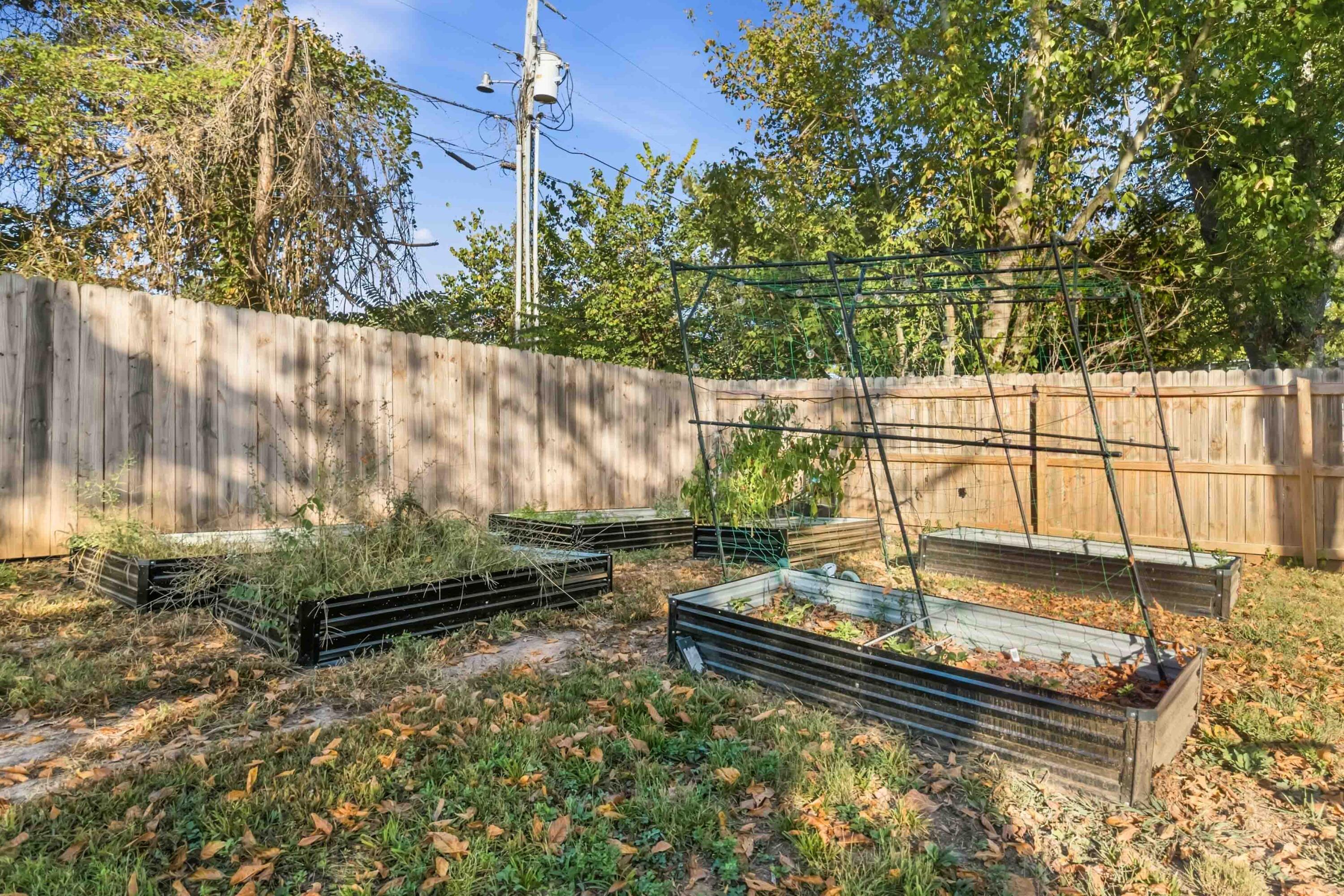127 Woodland Trail Property Photo 17