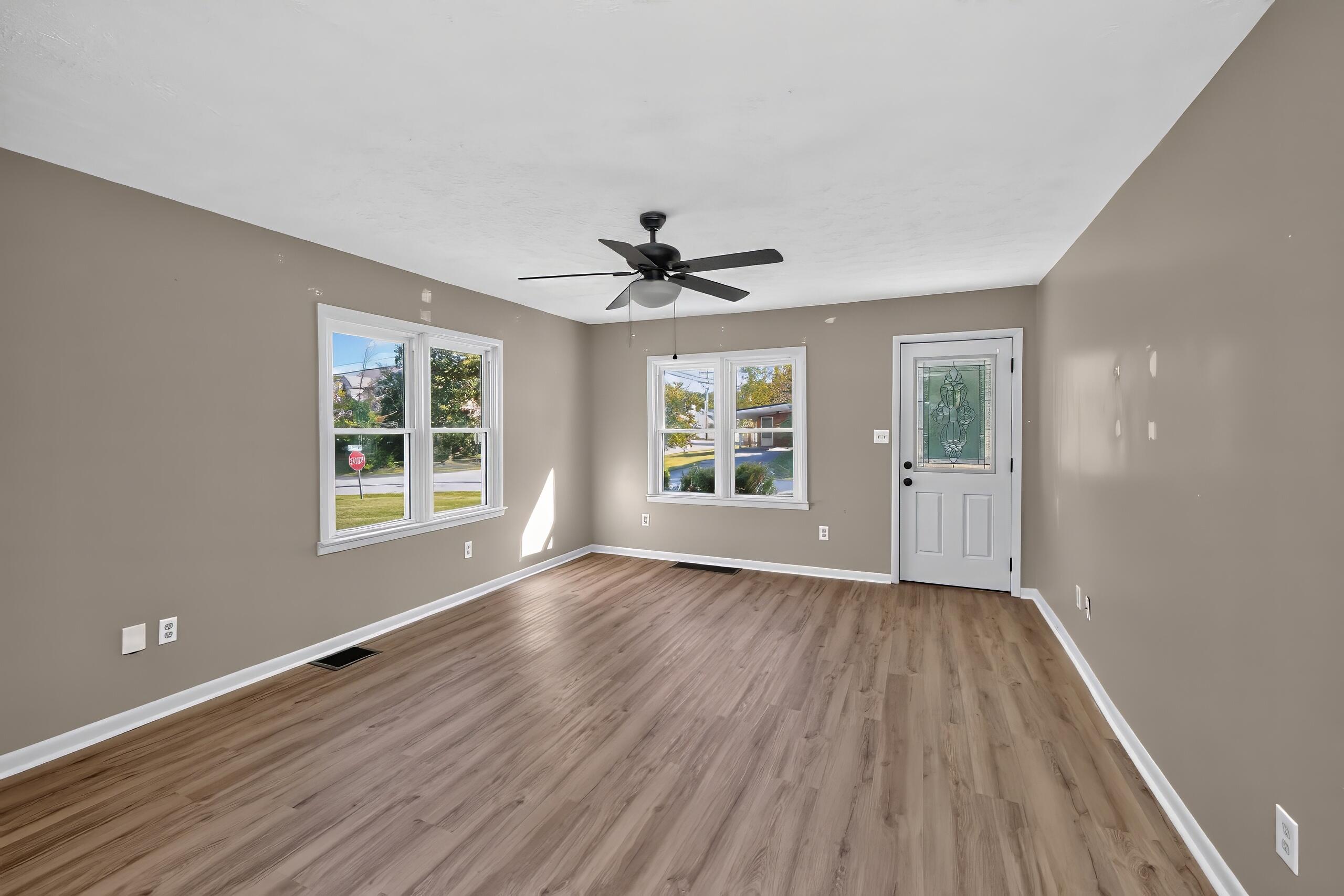 145 Halls Road Property Photo 6