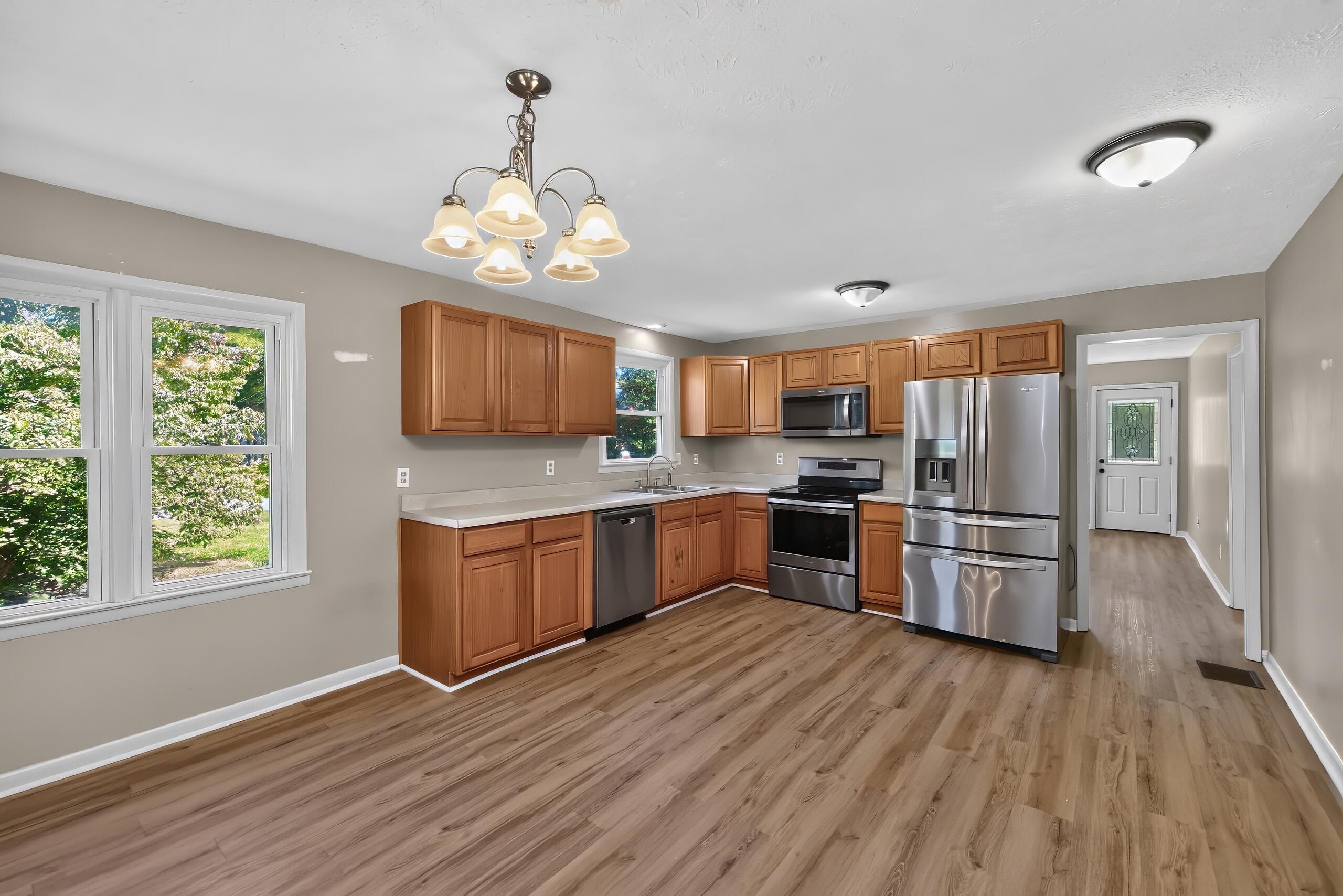 145 Halls Road Property Photo 8