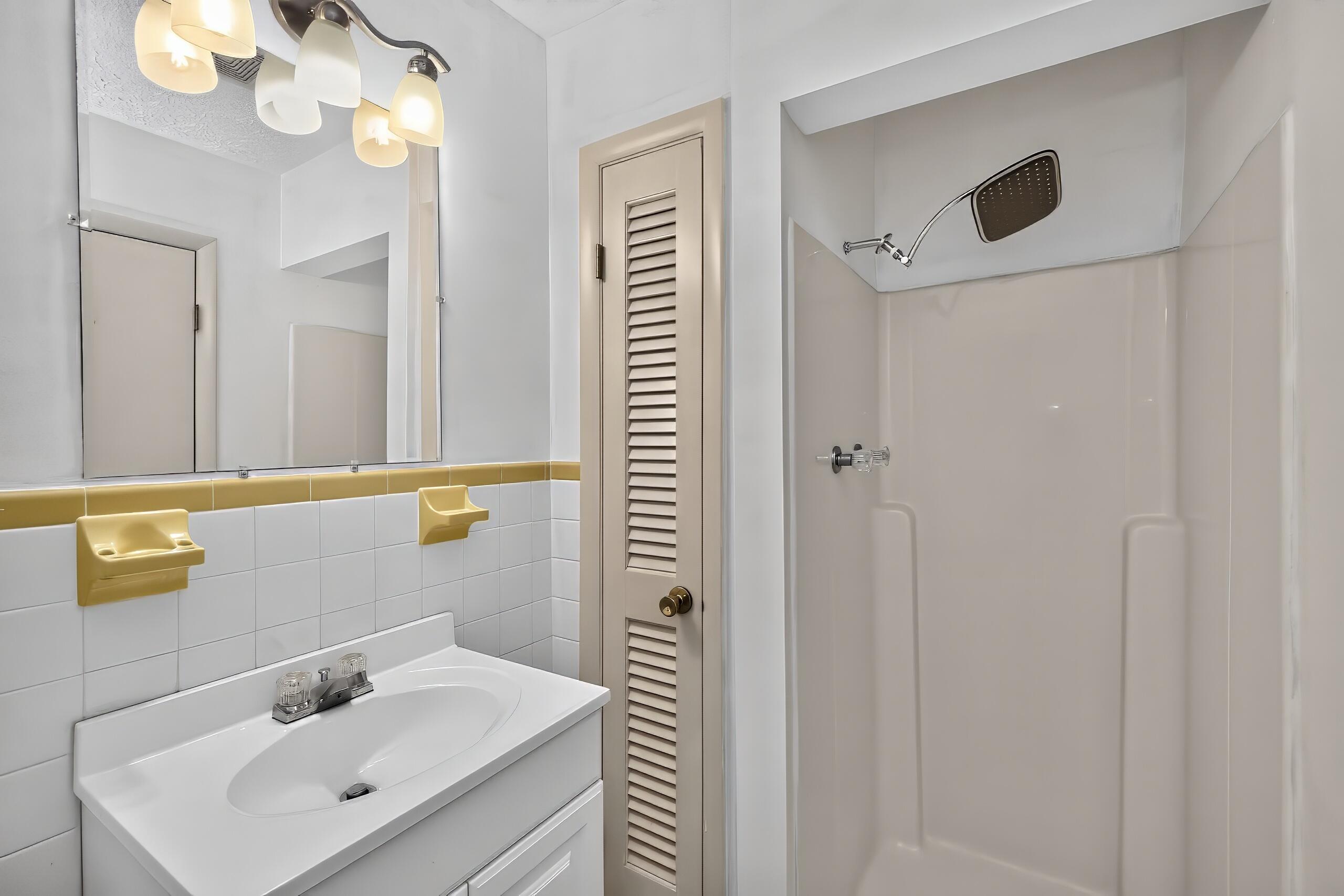 145 Halls Road Property Photo 22