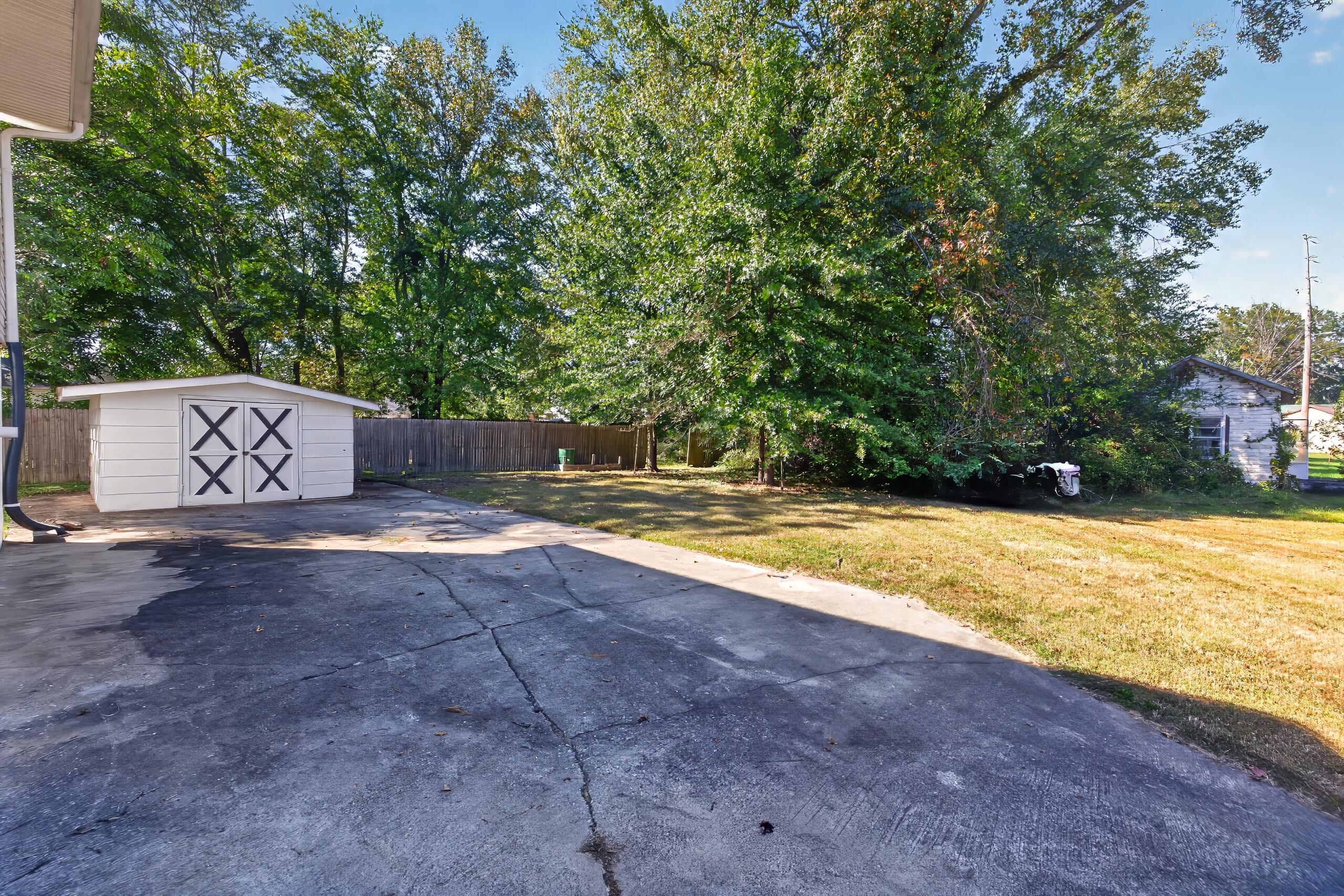 145 Halls Road Property Photo 27
