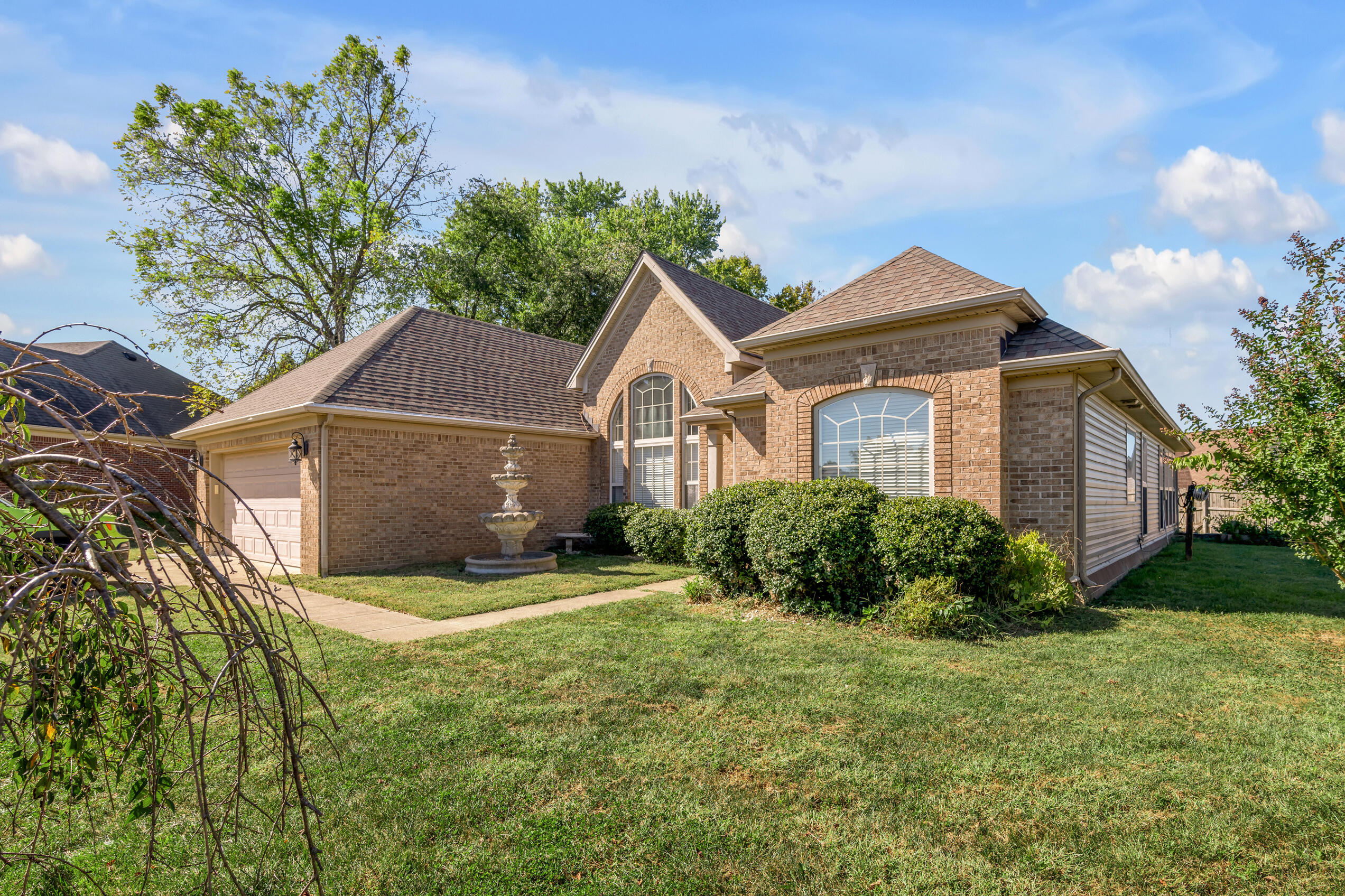 105 Stamping Court Property Photo 1