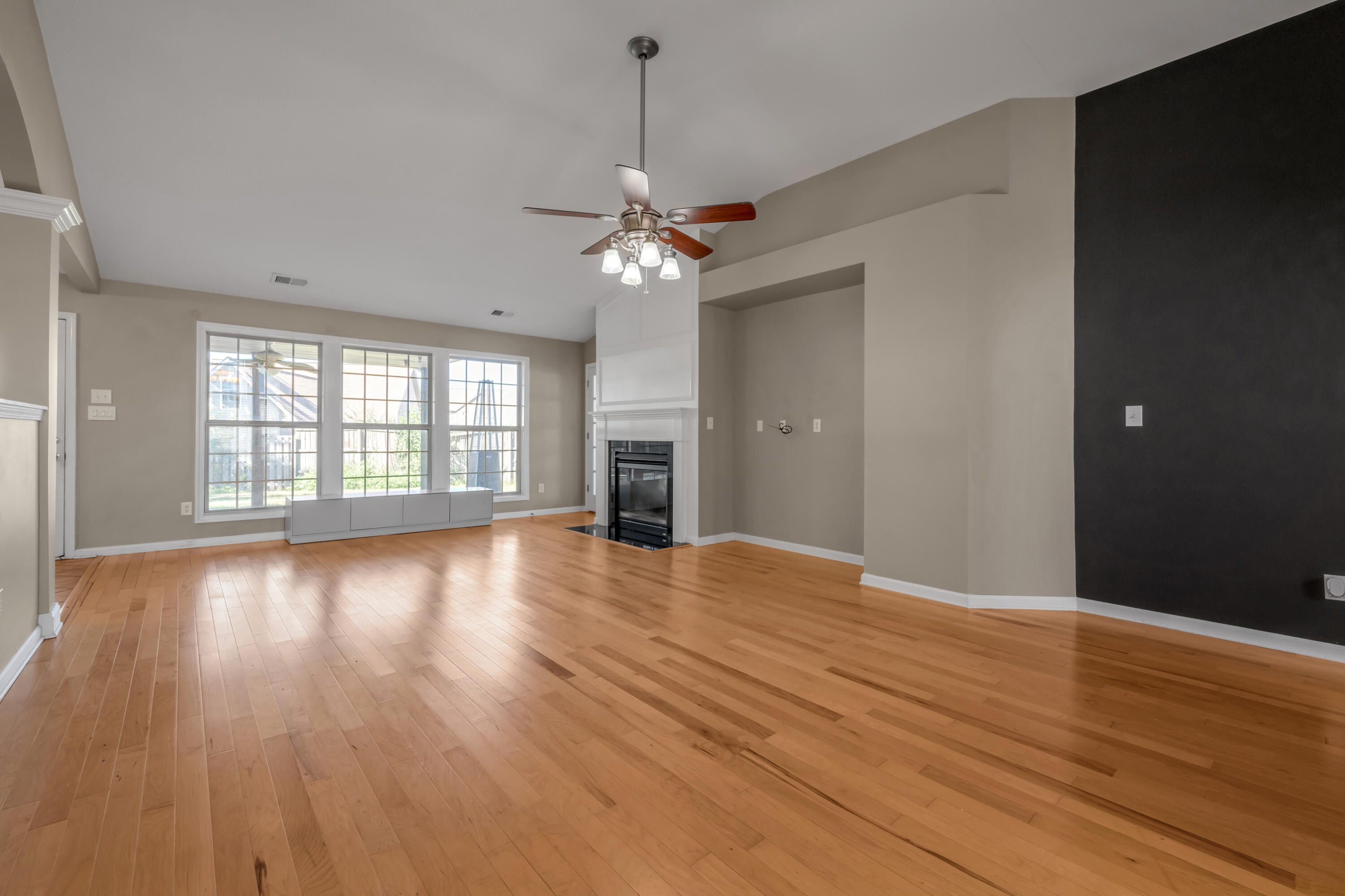 105 Stamping Court Property Photo 12