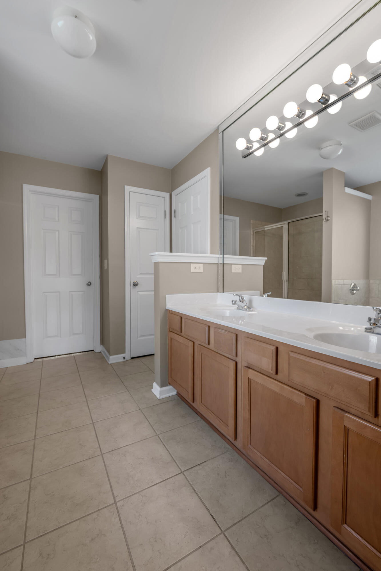 105 Stamping Court Property Photo 33