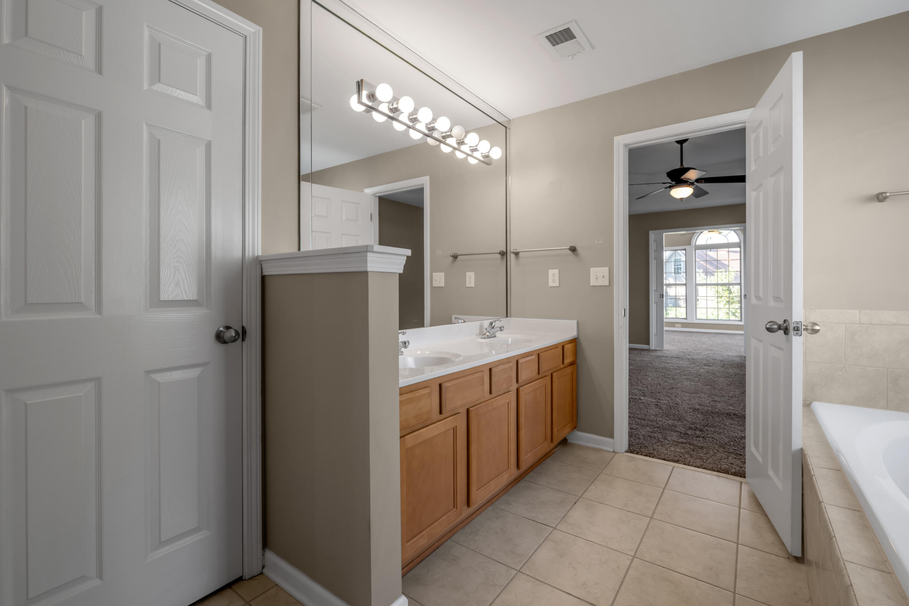 105 Stamping Court Property Photo 36