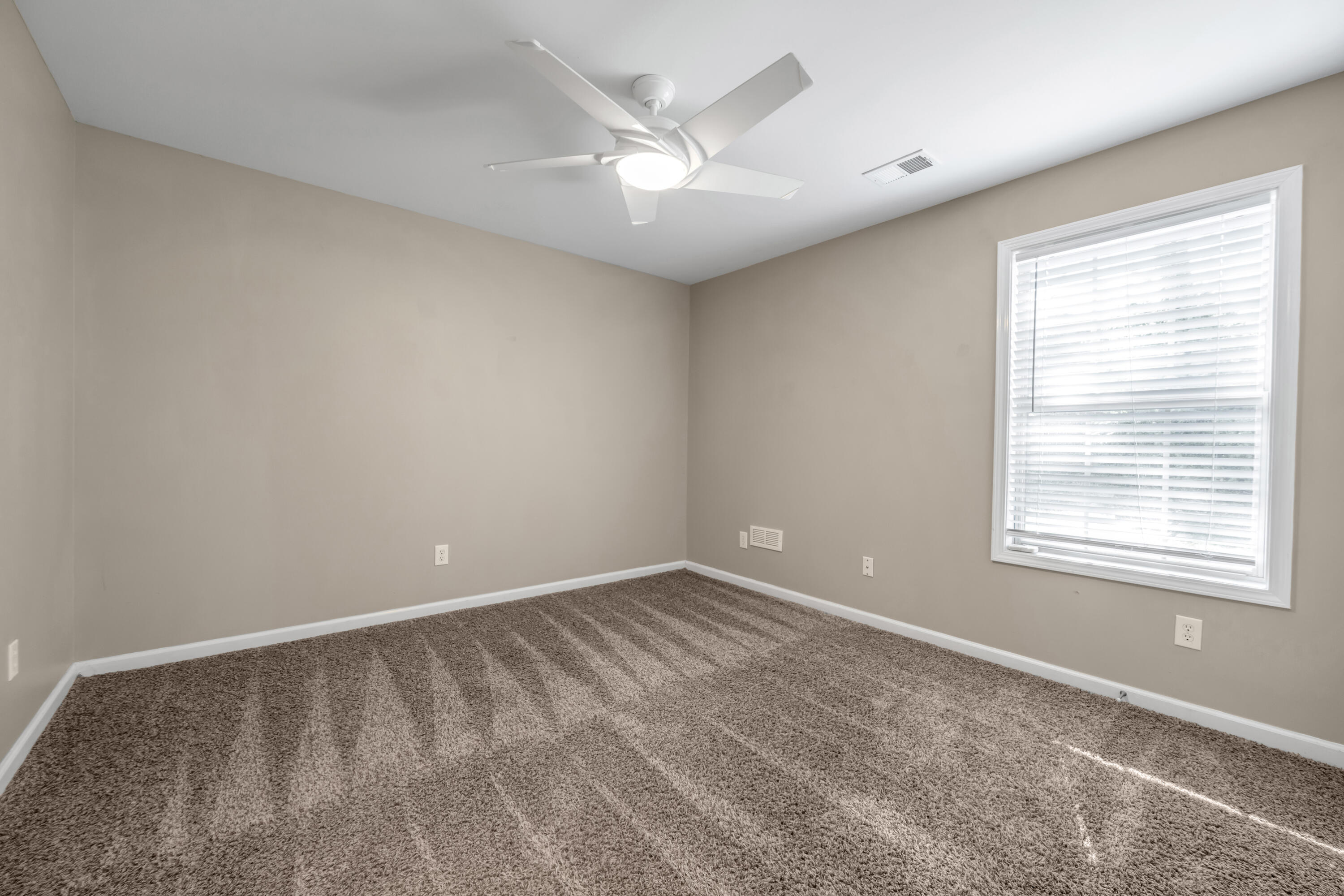 105 Stamping Court Property Photo 39