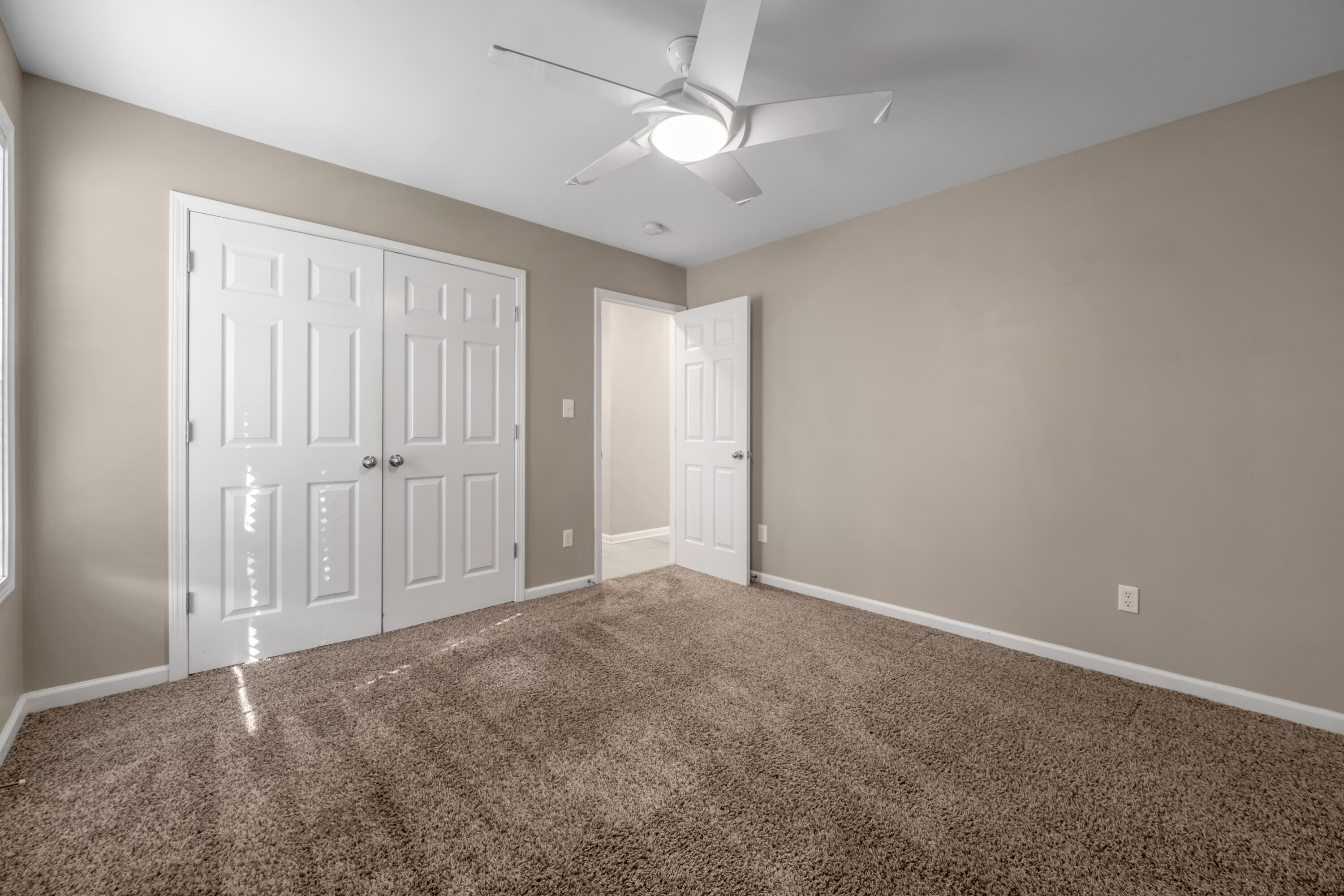 105 Stamping Court Property Photo 40
