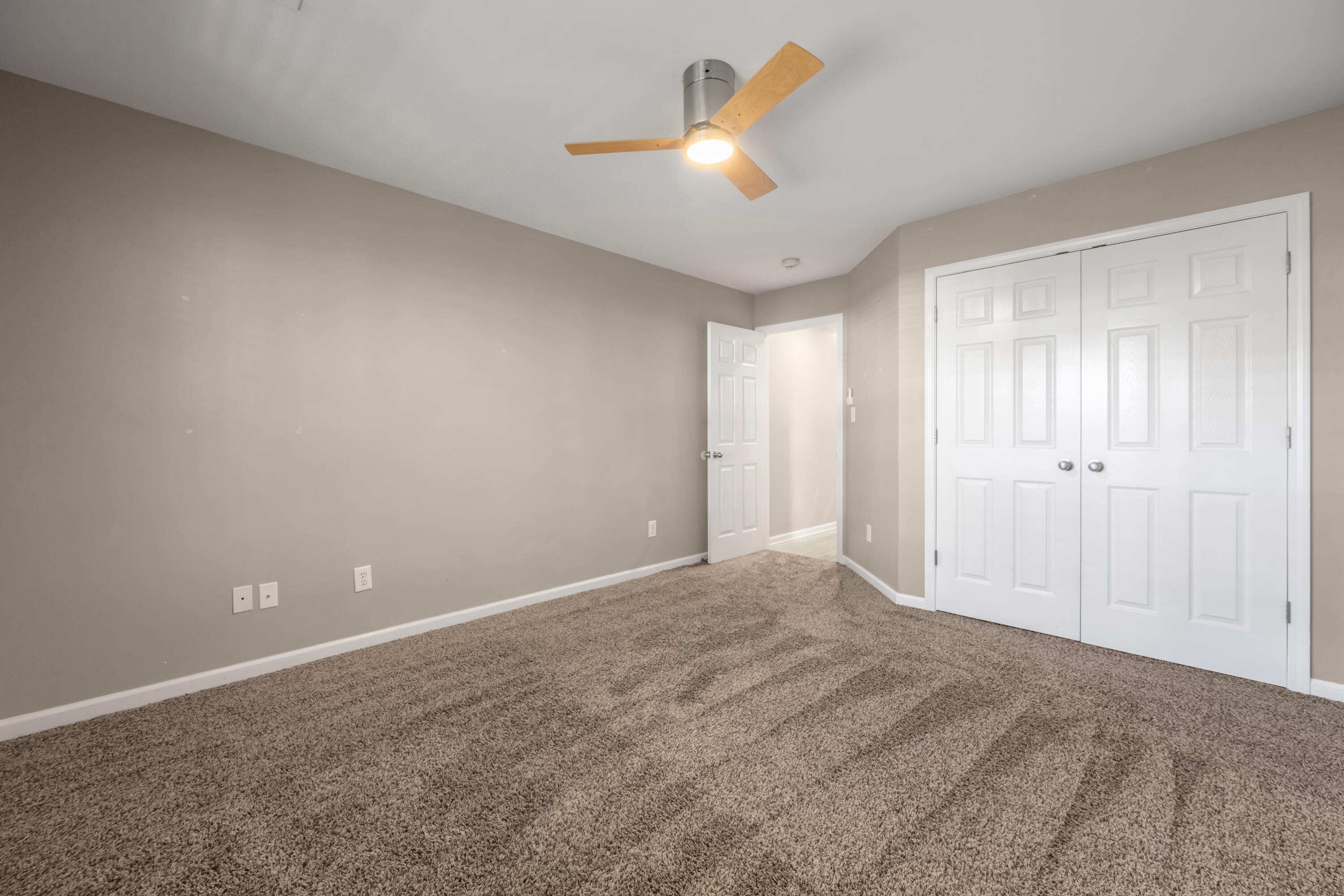 105 Stamping Court Property Photo 42